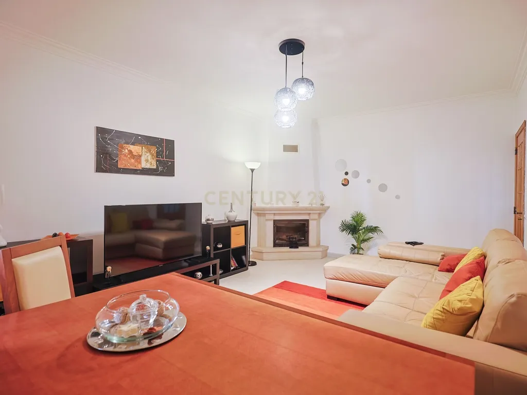 Apartamento T2 no Pinhal Novo - Image 2