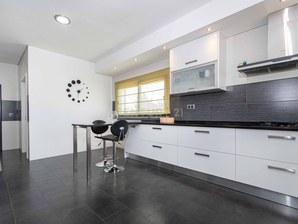 Moradia Térrea T4 no Montijo — Isolada, Moderna e com Piscina - Image 20
