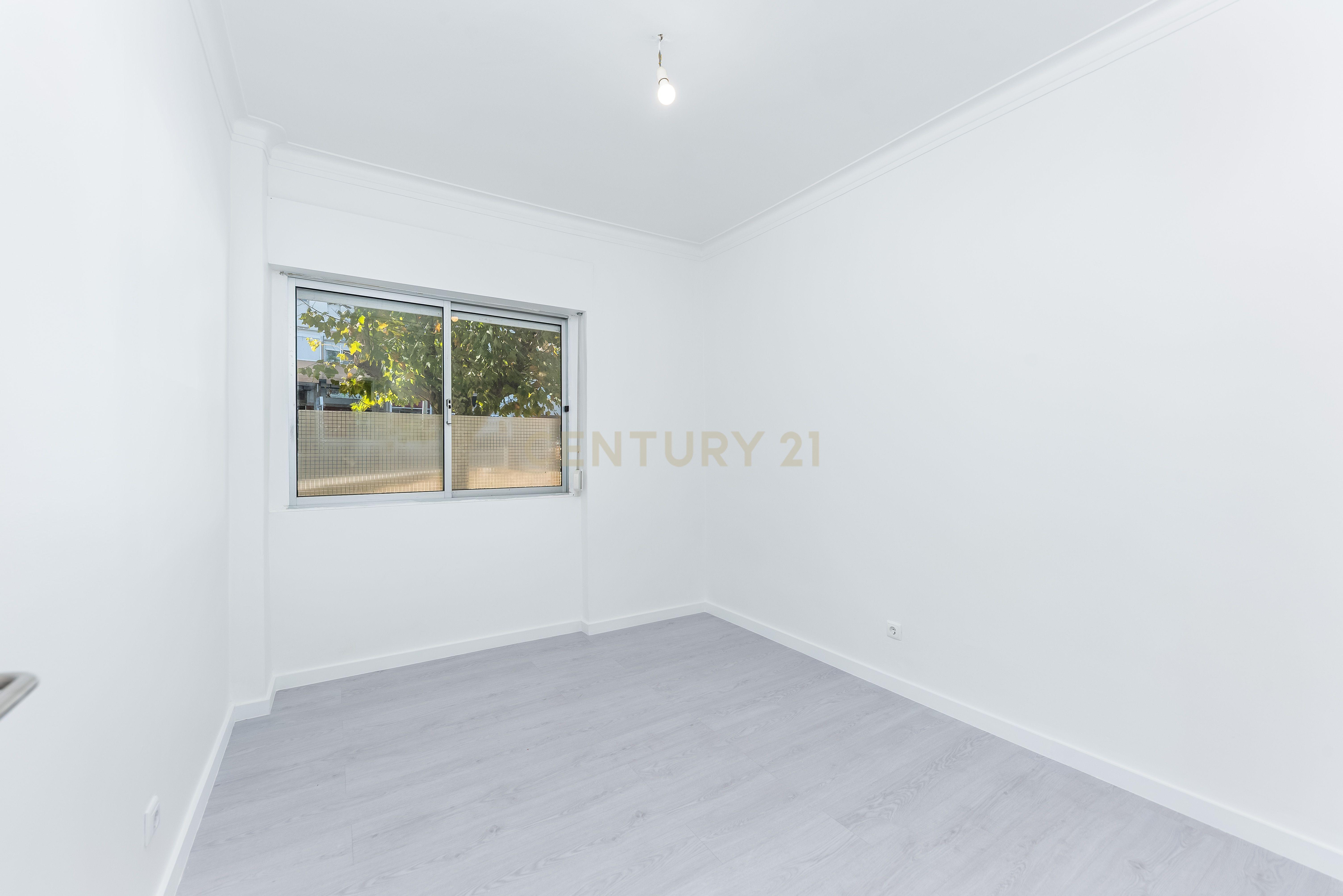 Fotografia 7 de T3 Renovado na Póvoa de Santa Iria