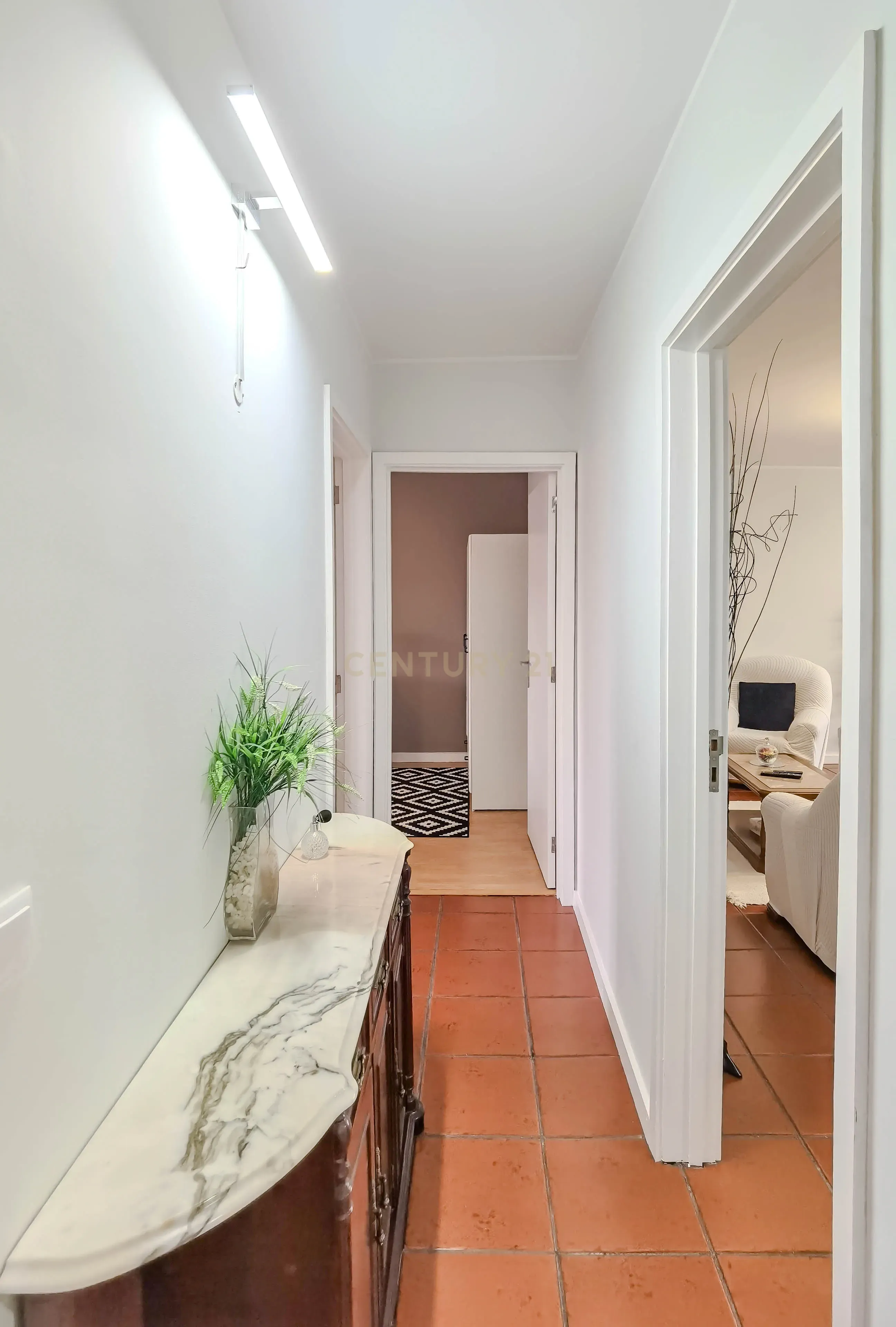 Apartamento Renovado T3 em Gondomar - Image 10