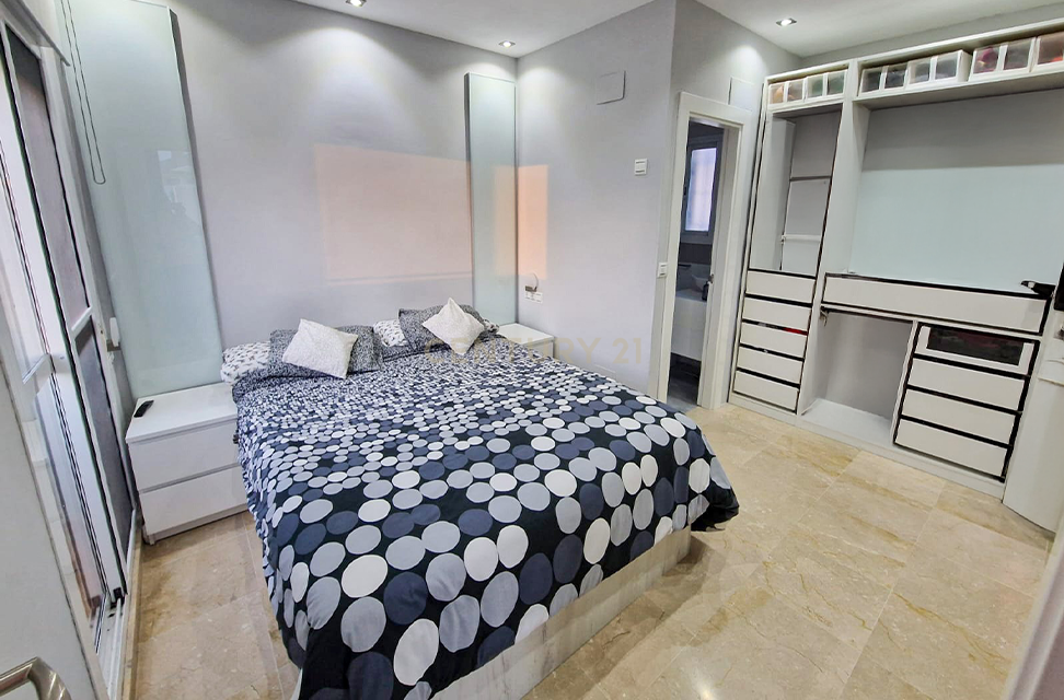 Incrível cobertura duplex no coração de Estepona - Image 9