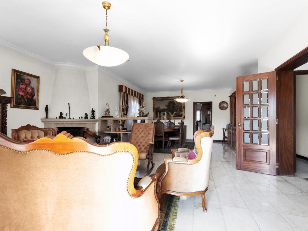 Moradia T4 com 392 m² e terreno de 1.070 m² | Anta - Image 28