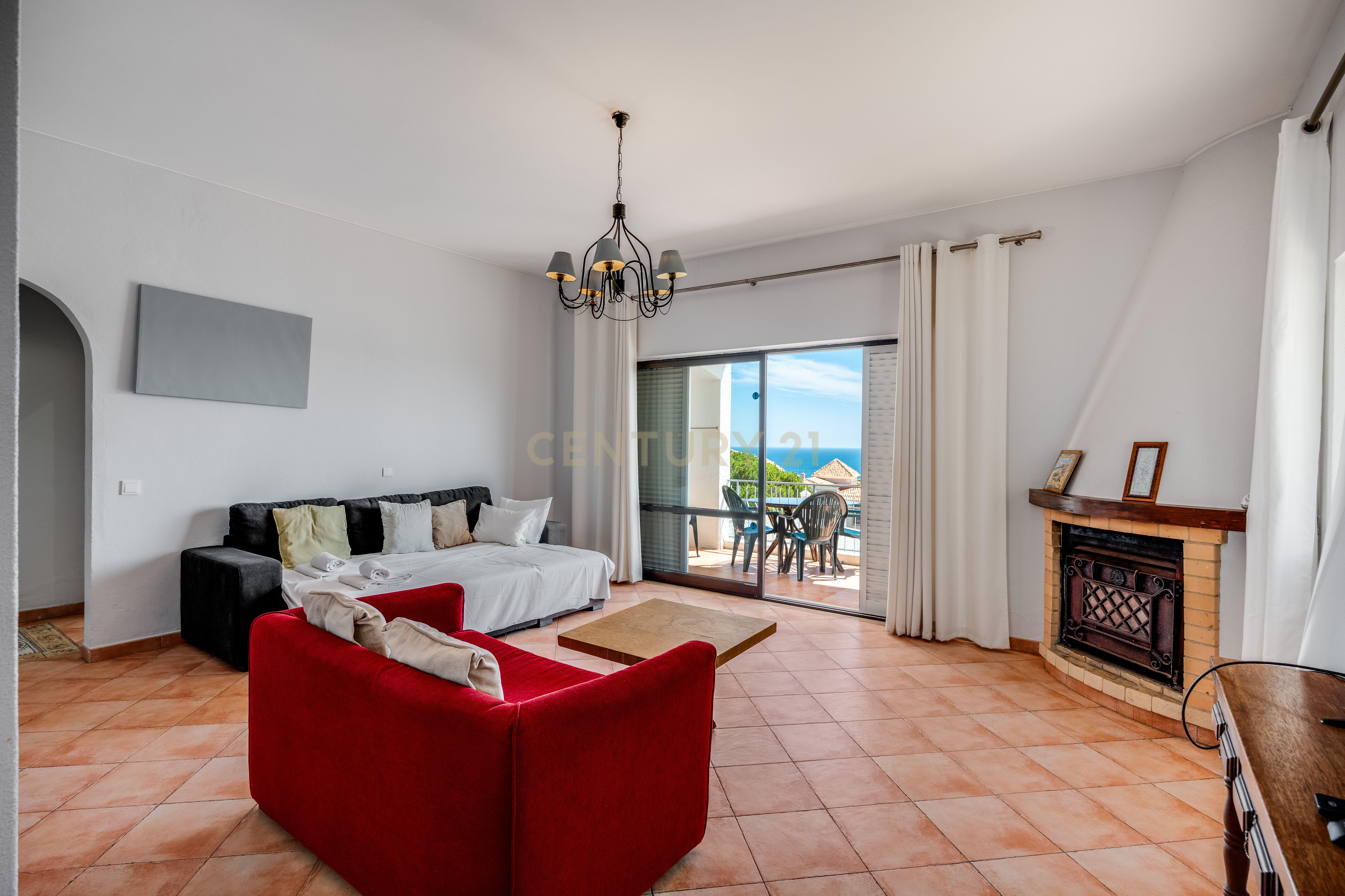 Fotografia 7 de Moradia T3 à venda com Piscina e Vista Mar em Albufeira