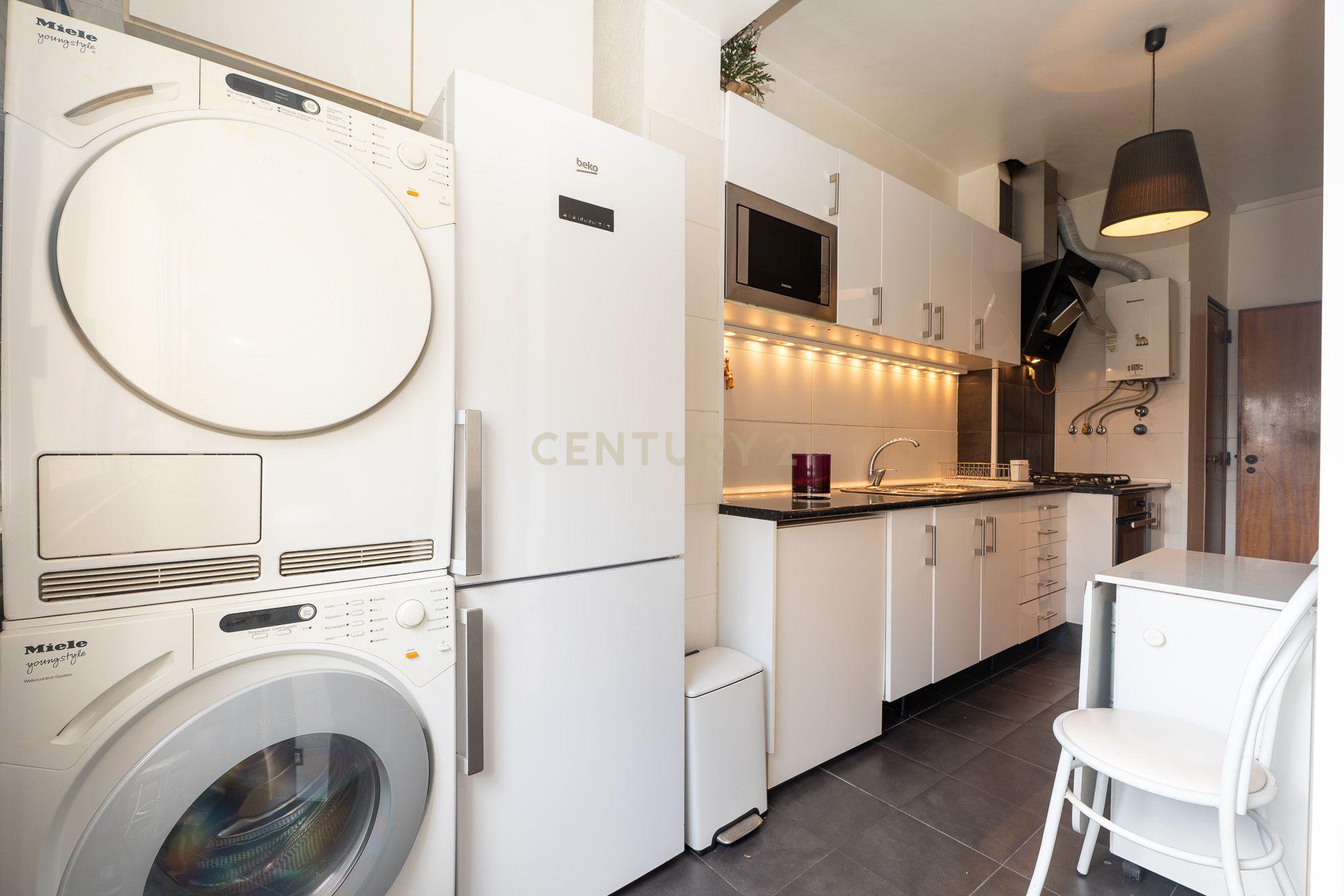 Fotografia 10 de Apartamento T2  COM PARQUEAMENTO em São Domingos de Benfica, Lisboa
