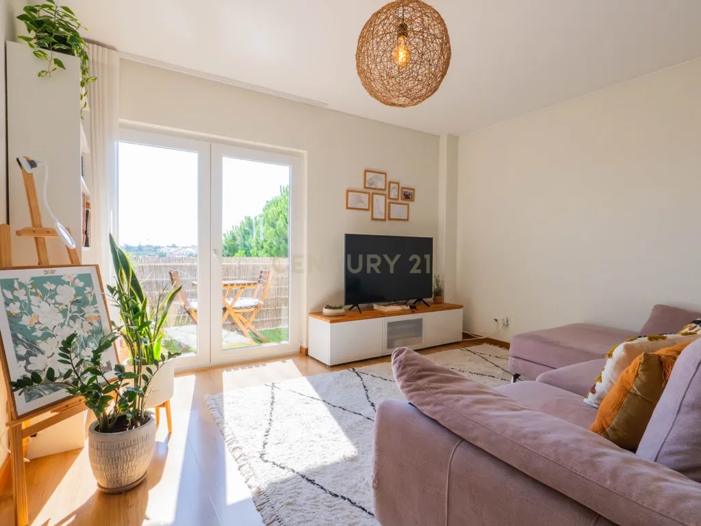 T2 com 115m² na Quinta de São Macário | Varandas | Elevador | Arrecadação | Vista de mar subtil - Image 13