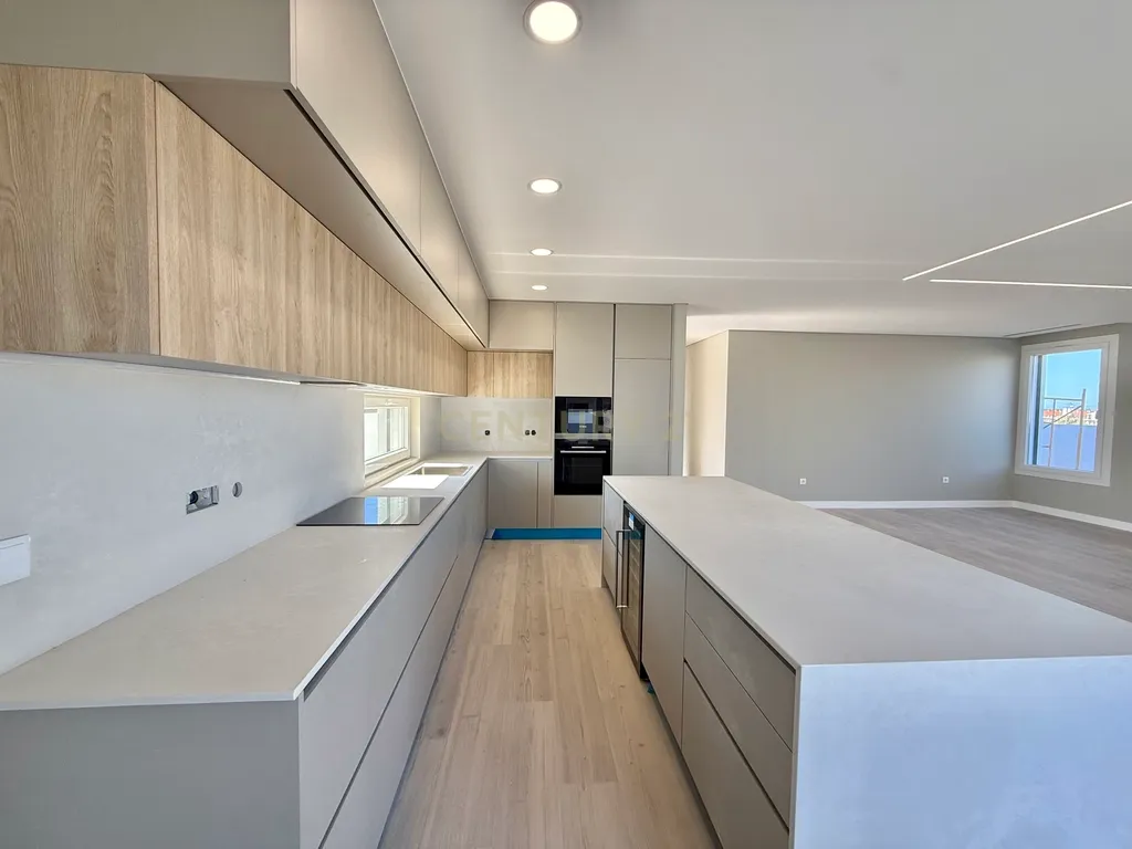 Moderna Moradia T3 em Azeitão, Setúbal - Em Construção - Image 7