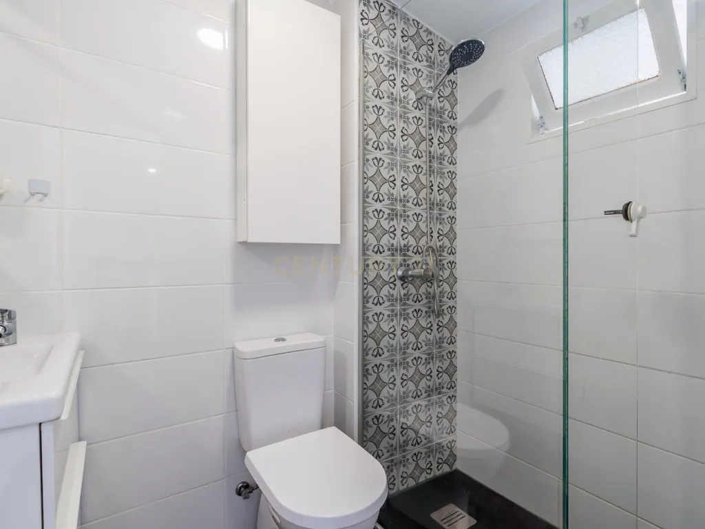 T4 Duplex totalmente renovado no Bairro do Progresso – Silves - Image 18