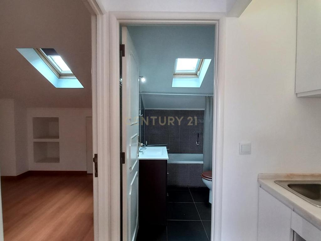 T3 Duplex na Alameda, Lisboa - Image 23