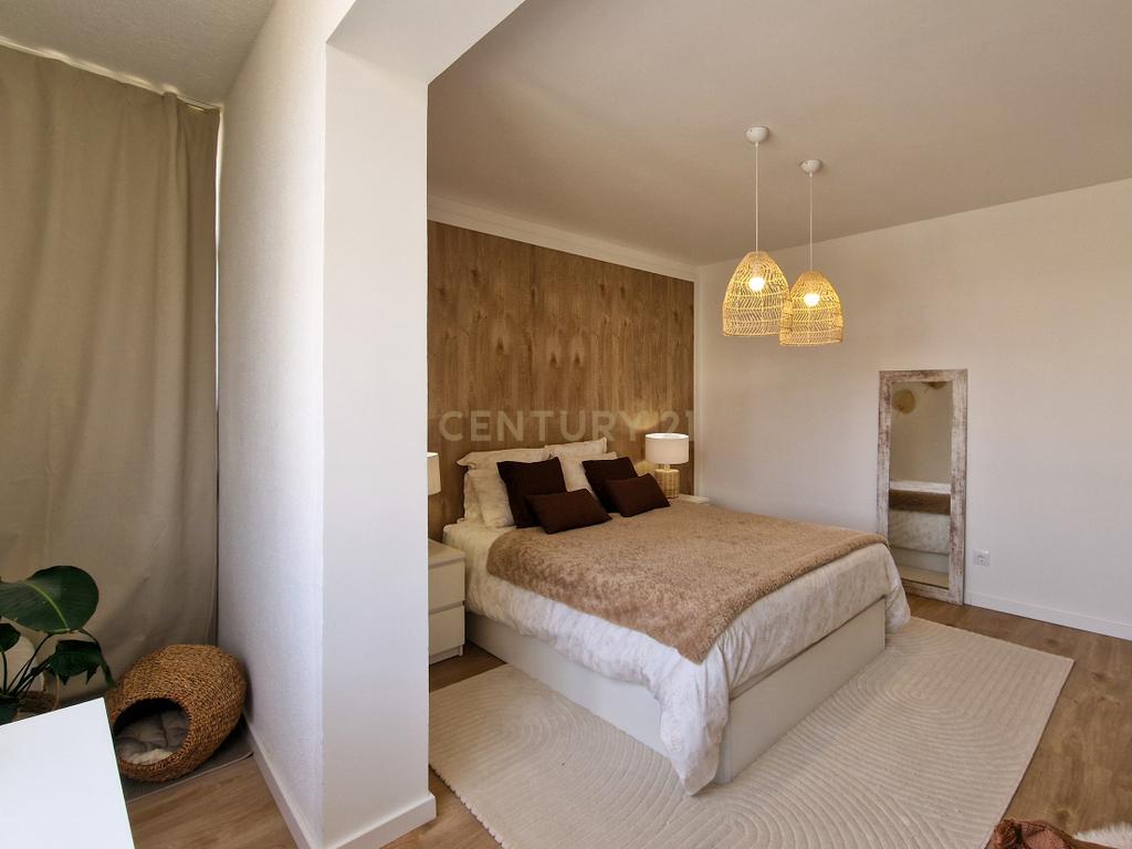 Excelente apartamento de 4 assoalhadas RENOVADO recentemente, com amplitude de todas as suas divisões - 113m2. - Image 19