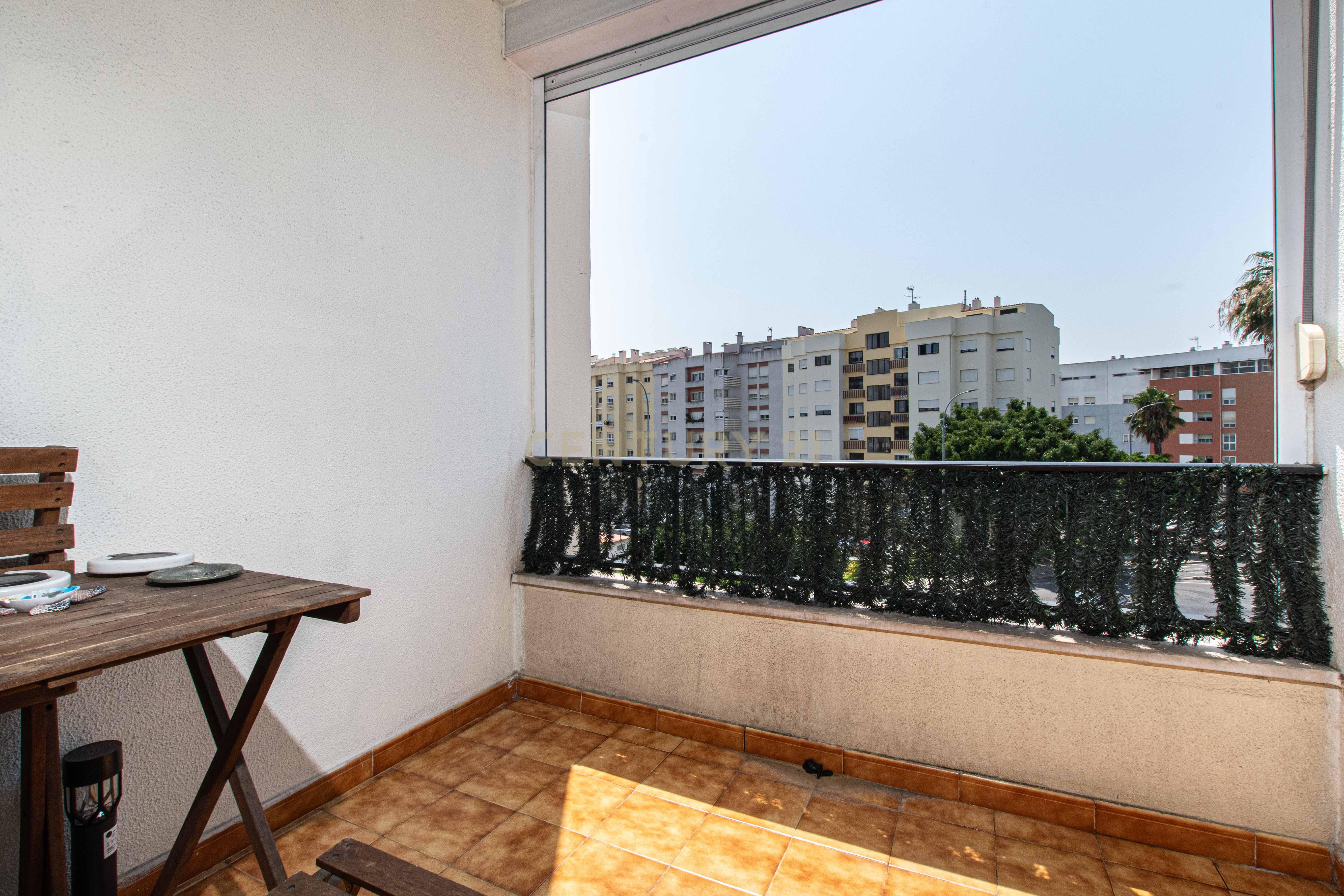Fotografia 6 de Apartamento T2 em Alfragide, Amadora