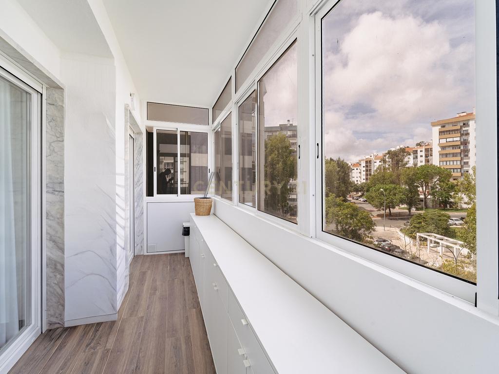 Apartamento T3 em Carnaxide, Lisboa - Image 46
