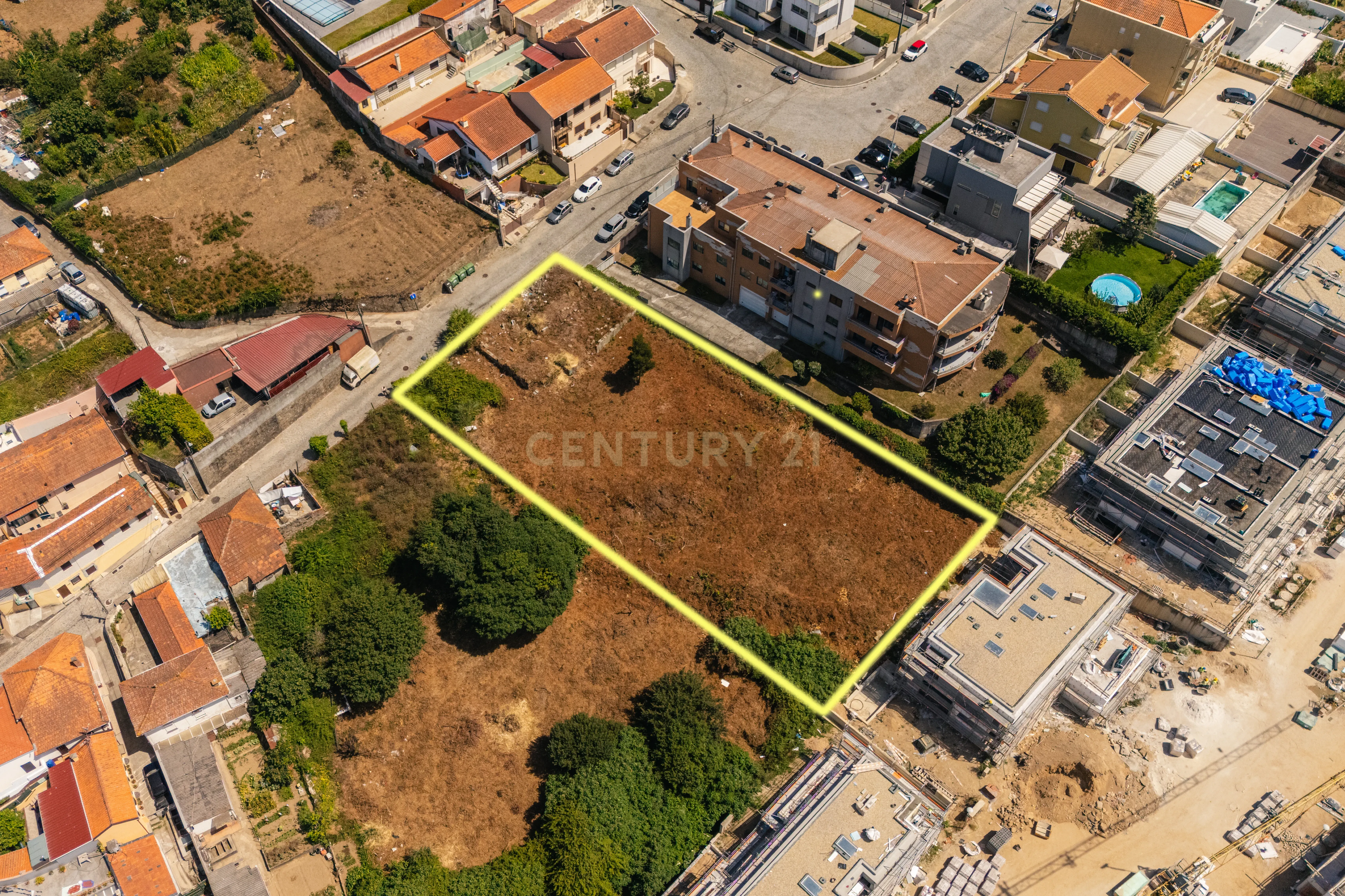 Fotografia 3 de Terreno com Projeto Aprovado em Canidelo, Vila Nova de Gaia