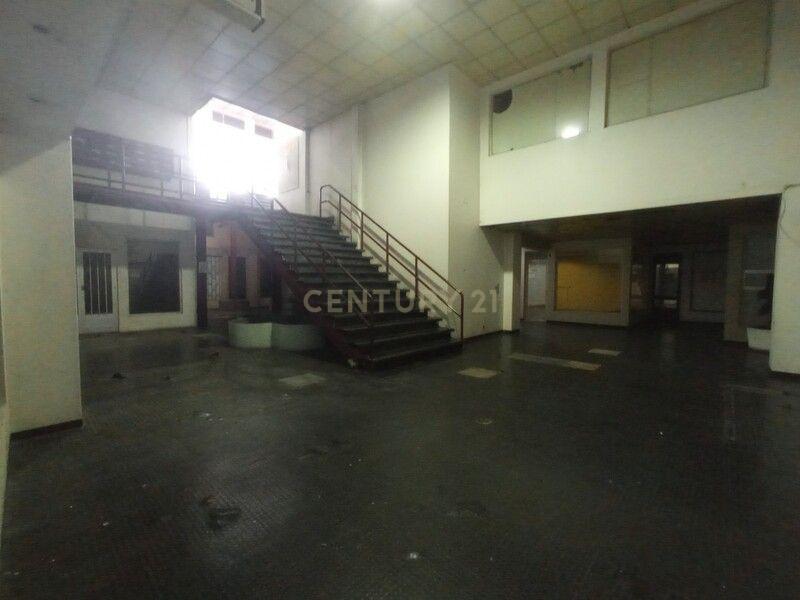 Loja em Azurém, Guimarães - Image 7
