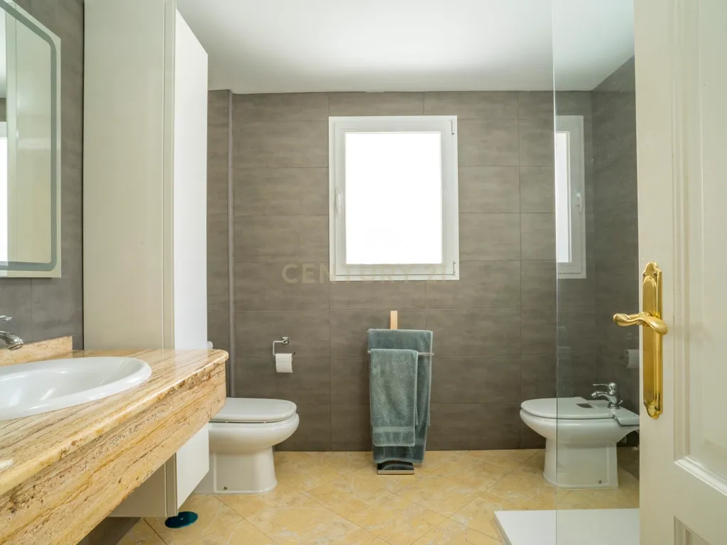 Moradia isolada com piscina privada em Sohail, Fuengirola - Image 51
