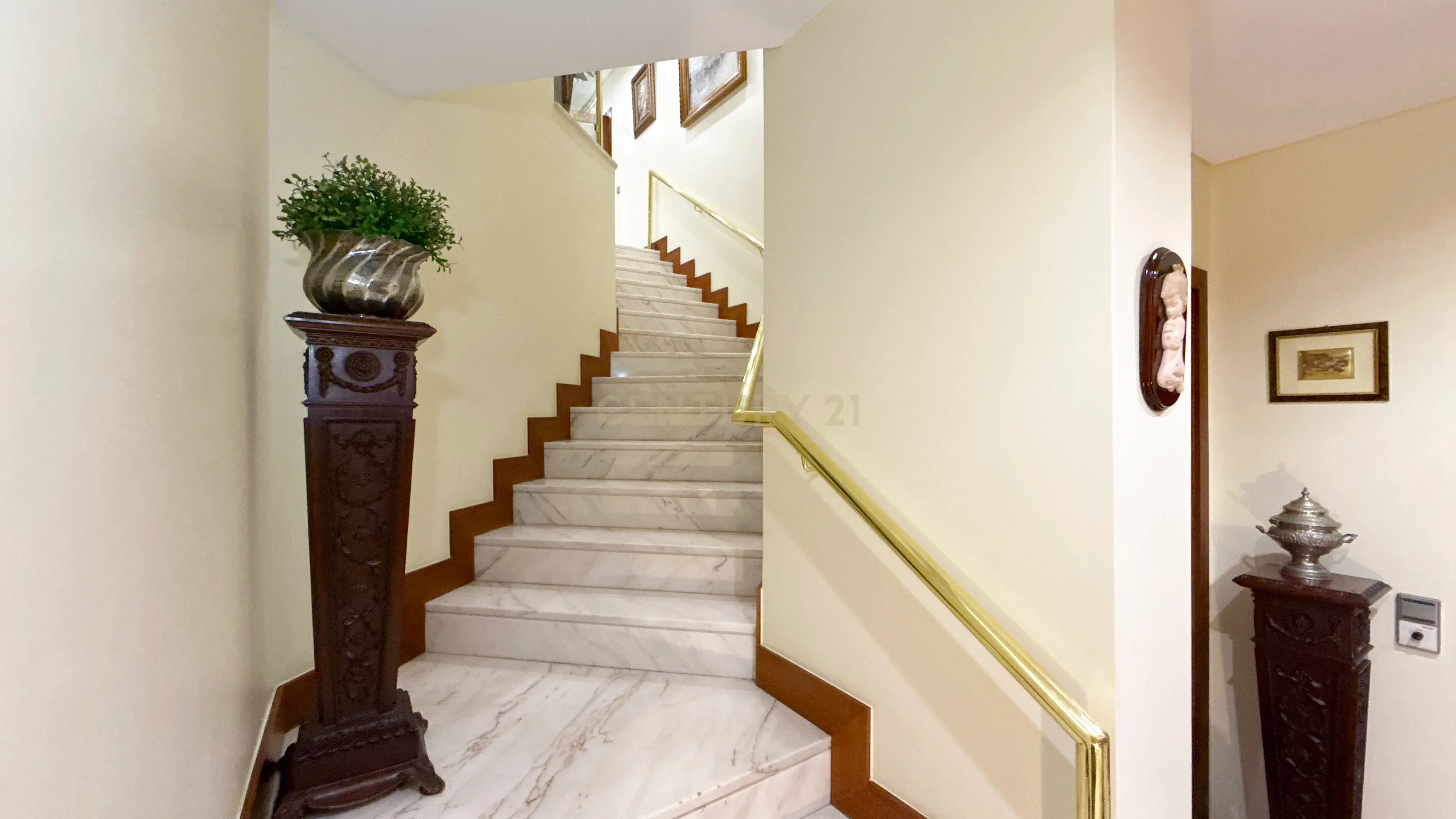 APARTAMENTO T5 DUPLEX | VISTA RIO | LORDELO DO OURO – FOZ, PORTO - Image 18