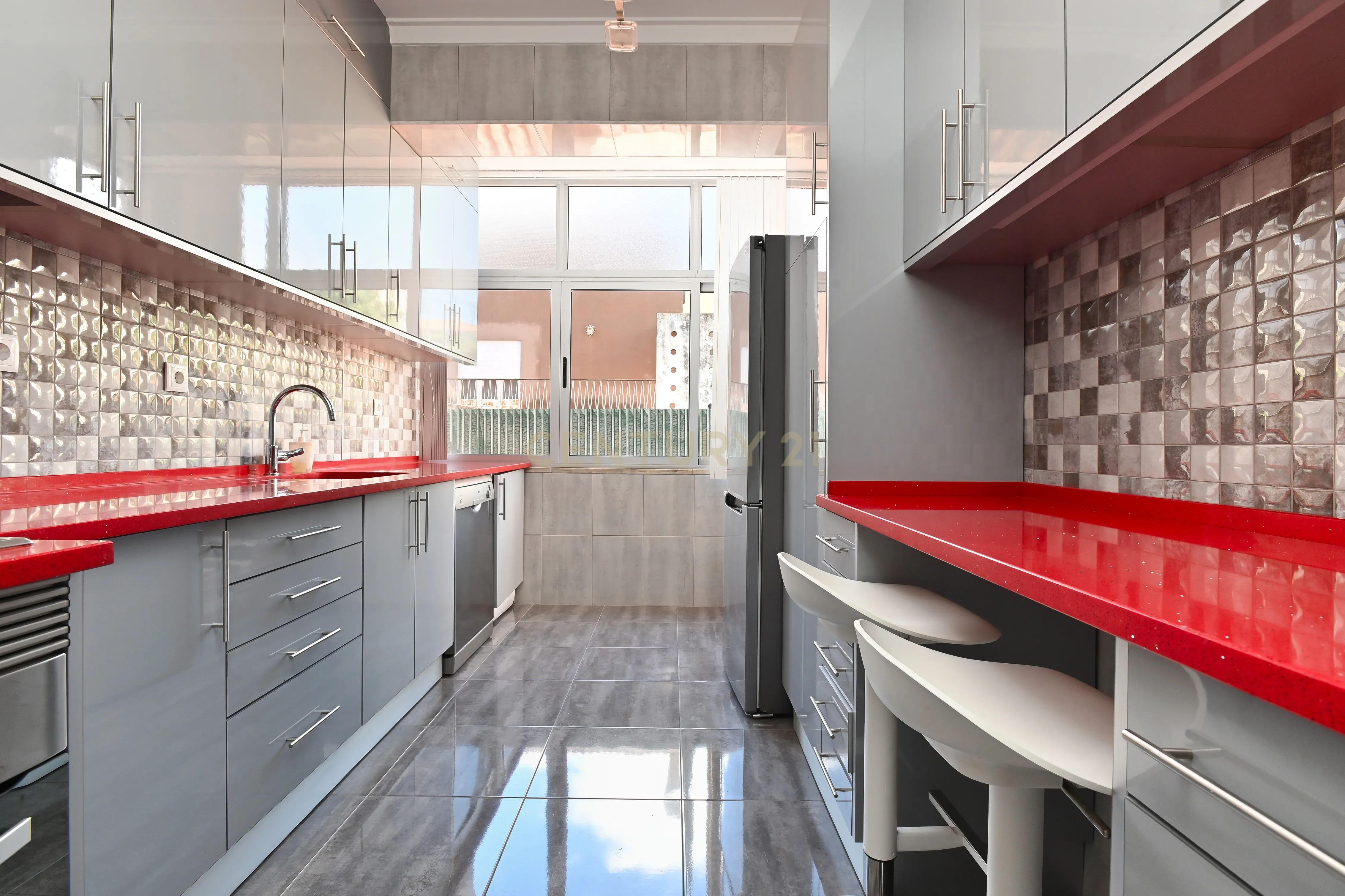Apartamento T2 para venda em Mem Martins