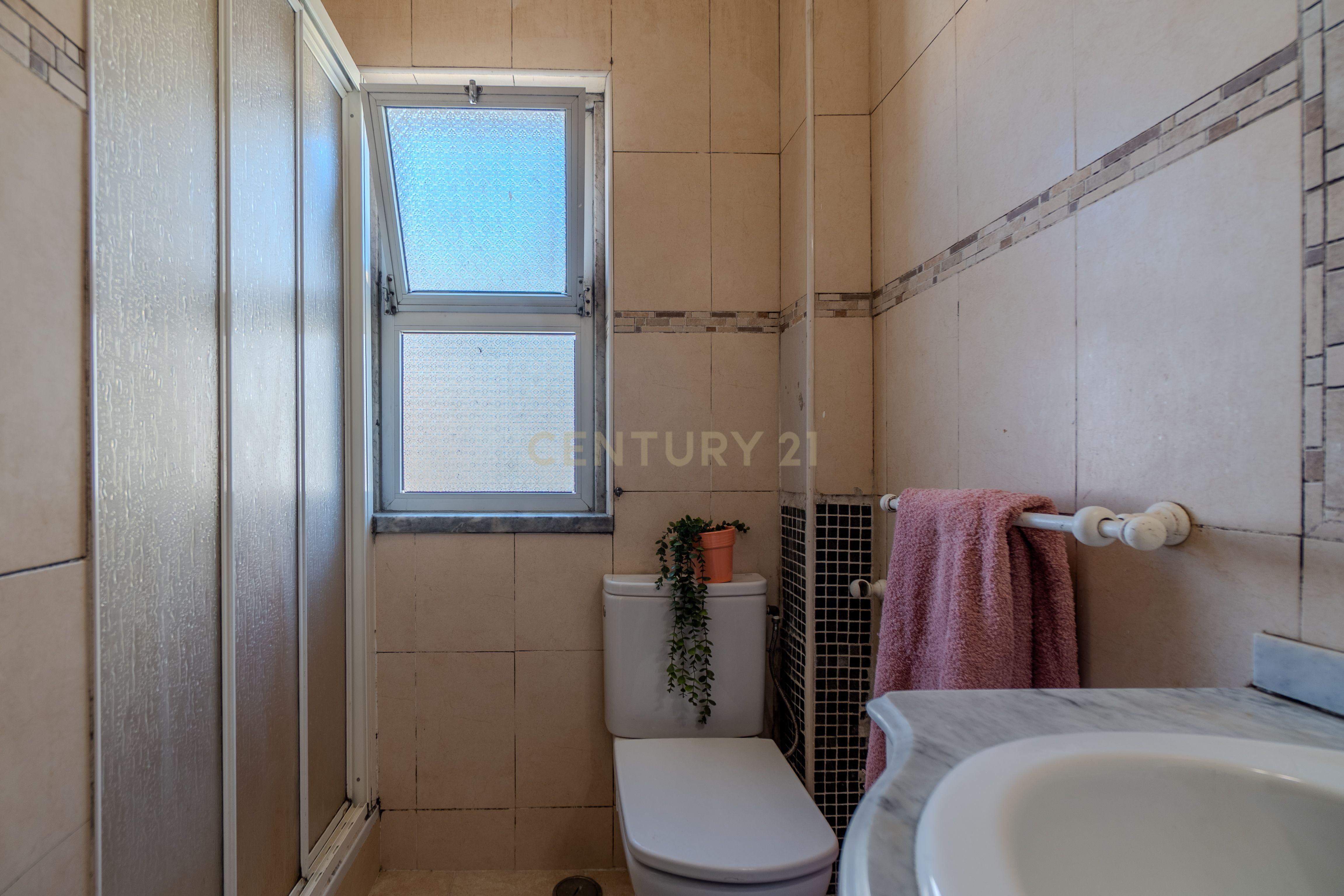 Fotografia 12 de Apartamento T2 no centro de Arruda dos Vinhos