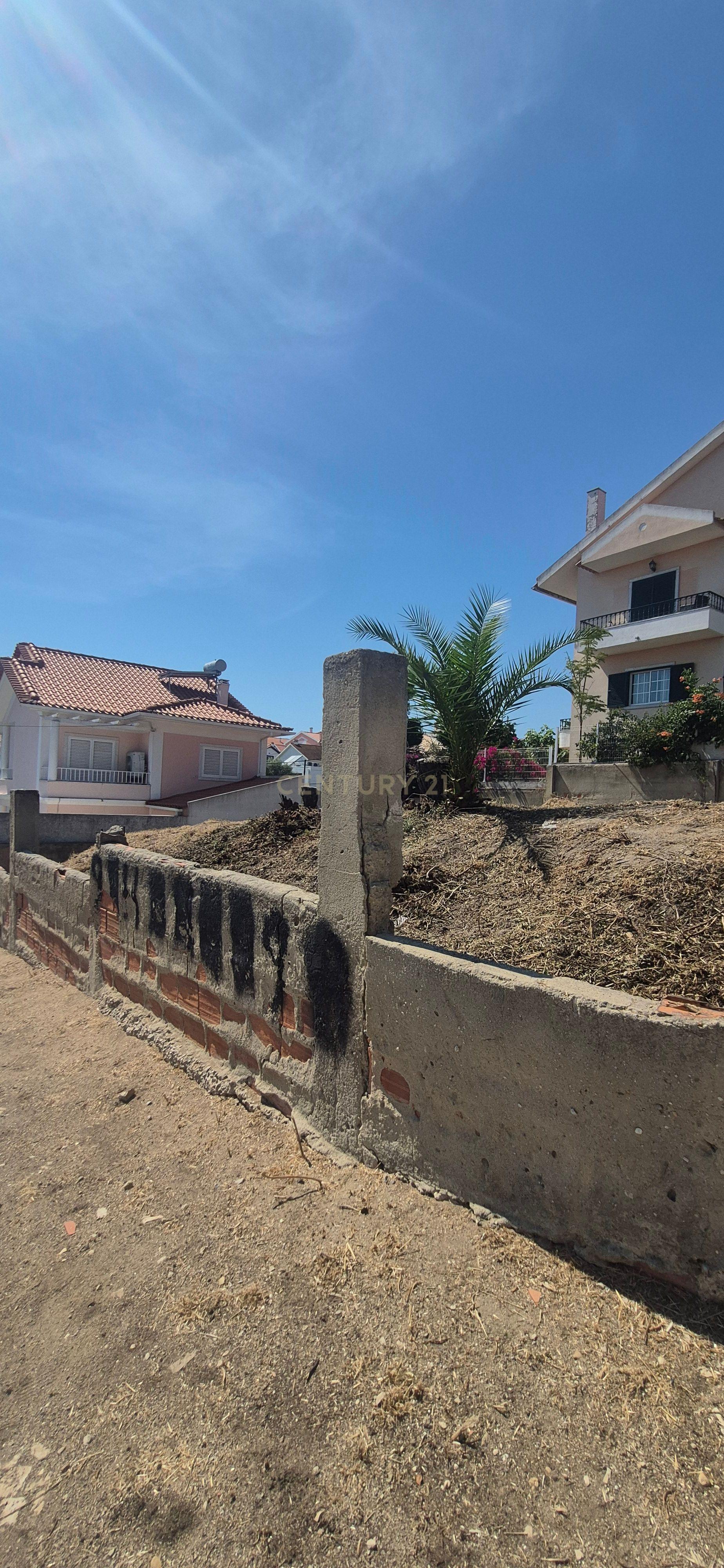 Fotografia 8 de Terreno Urbano para Construção | 317 m² | Vale de Cavala – Charneca da Caparica