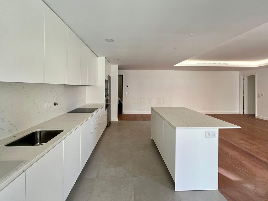 T3 NOVO em fase final de construção com vista rio | Iria Rio Residence — Santa Iria de Azoia | Ref.ª 4F - Image 8