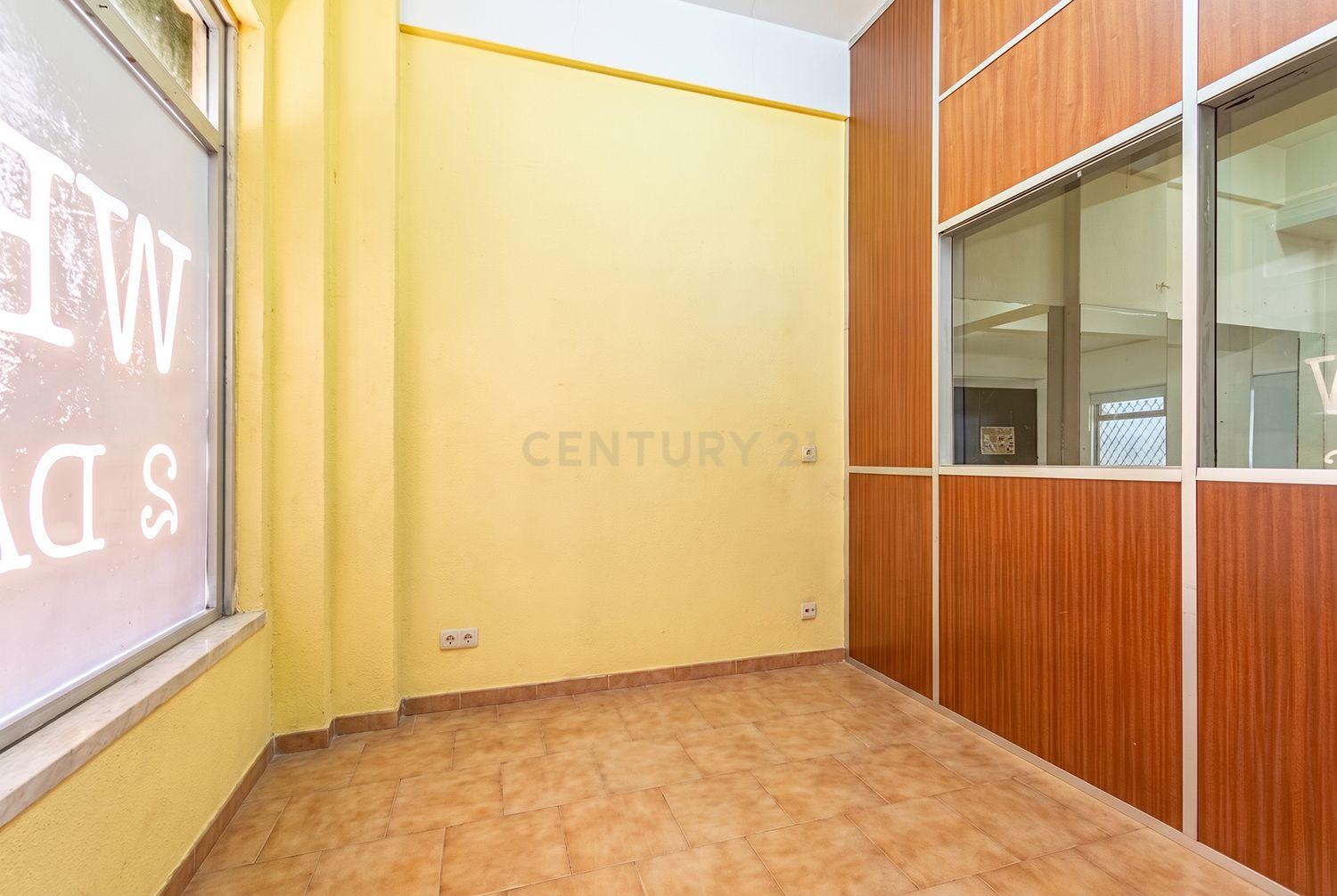 Fotografia 10 de Loja com 150 m² para Arrendamento Paiã
