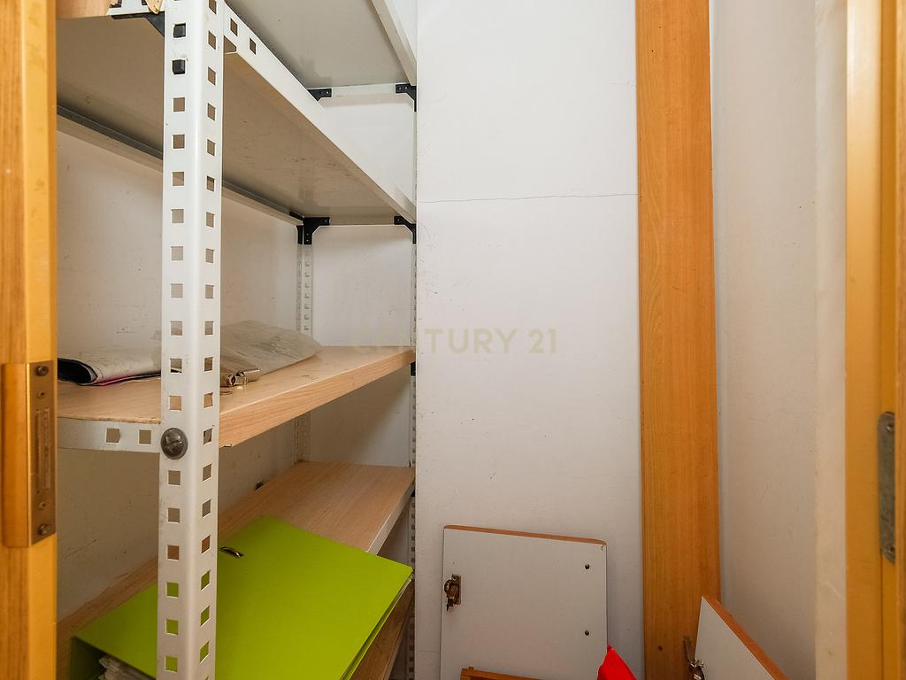 Apartamento T3 luminoso na Parede com varandas, garagem e arrecadação - Image 19