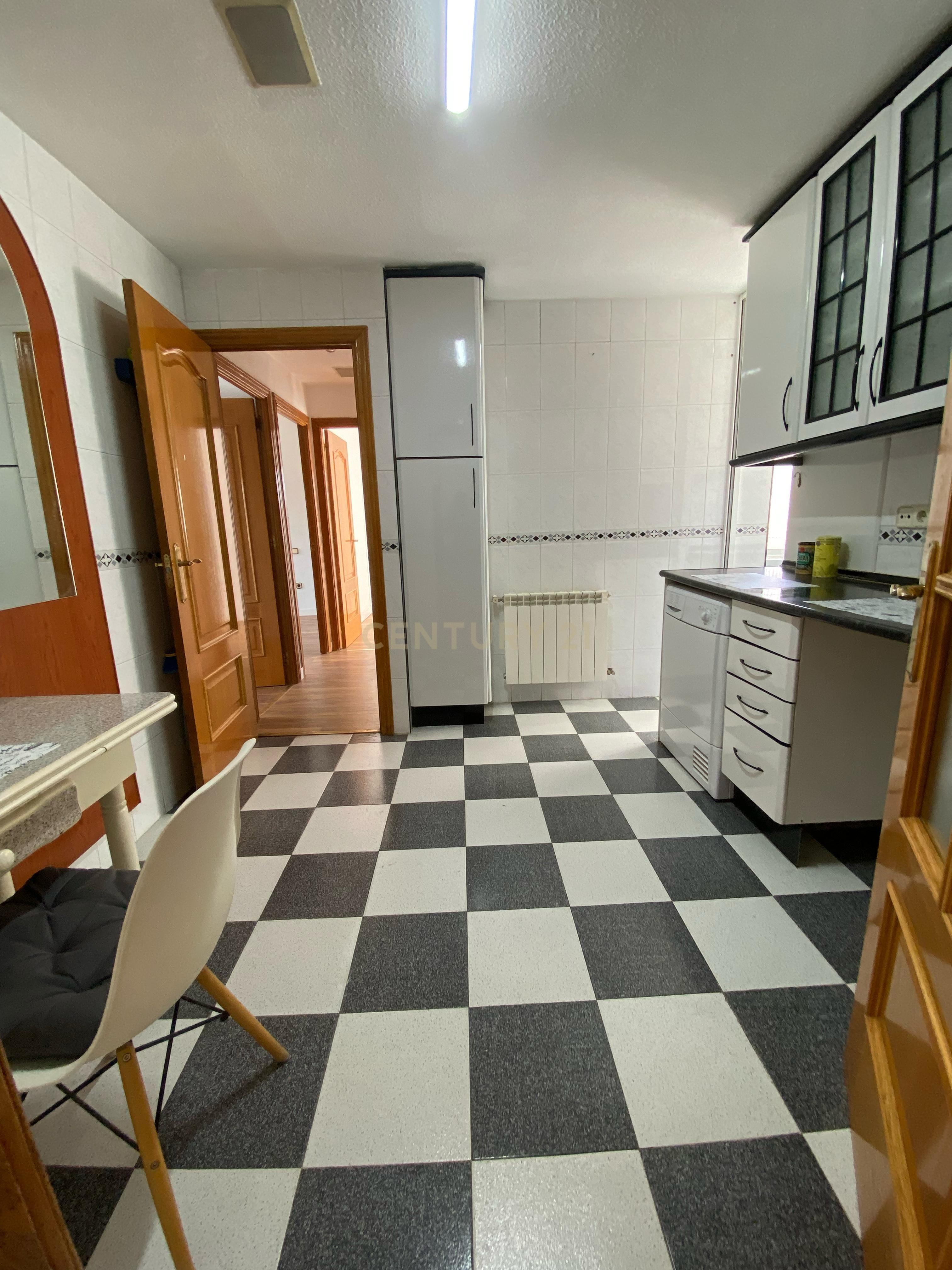 - Image 6