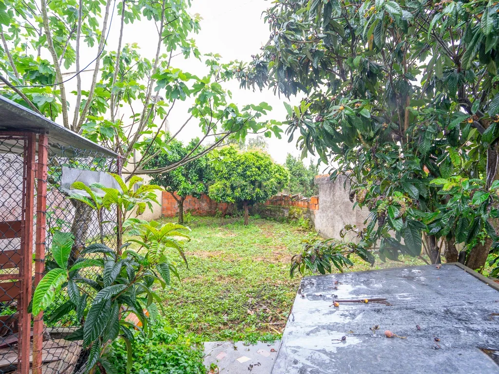 Moradia T3 com jardim na Granja do Ulmeiro junto às escolas e serviços - Image 4