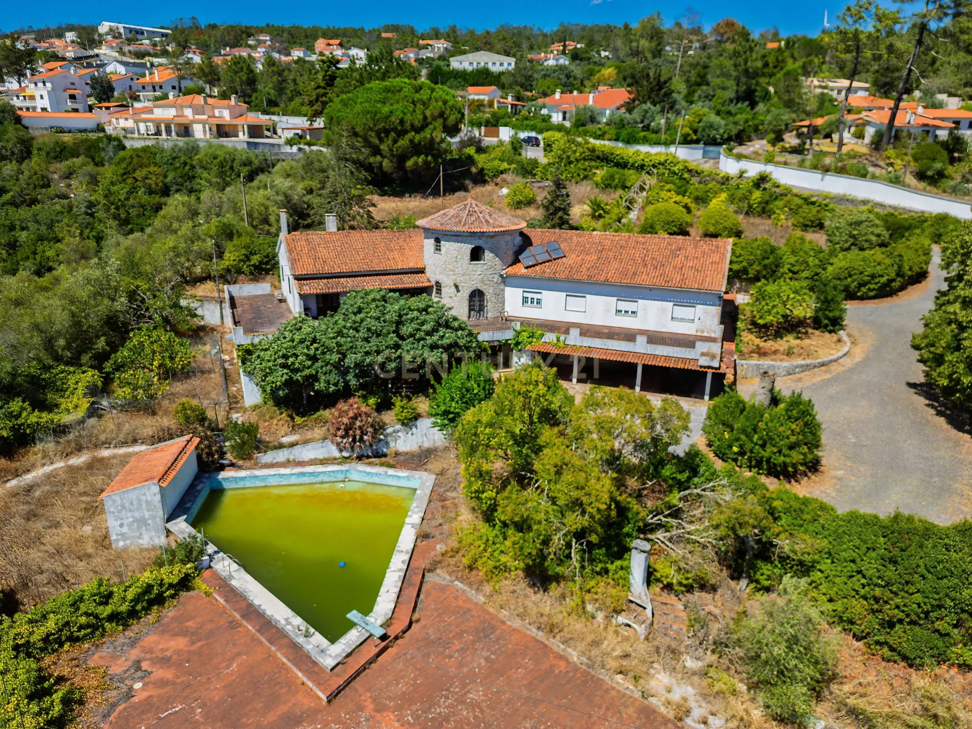Moradia T4 à venda em Mira de Aire, €690.000
