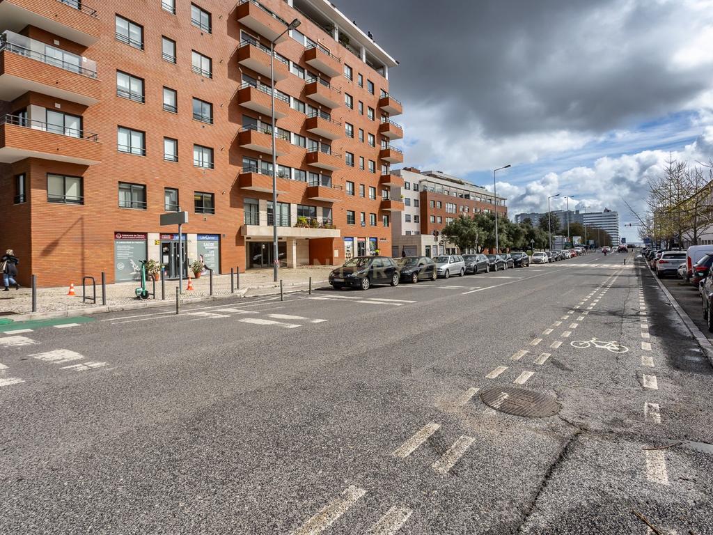 Escritório para Venda | 122 m² | 3 Estacionamentos | Lisboa - Image 29