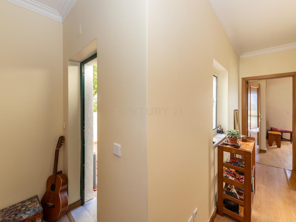 Moradia T3 no Condomínio Varandas do Golfe do Montado – Segurança, Conforto e Estilo de Vida Exclusivo - Image 54