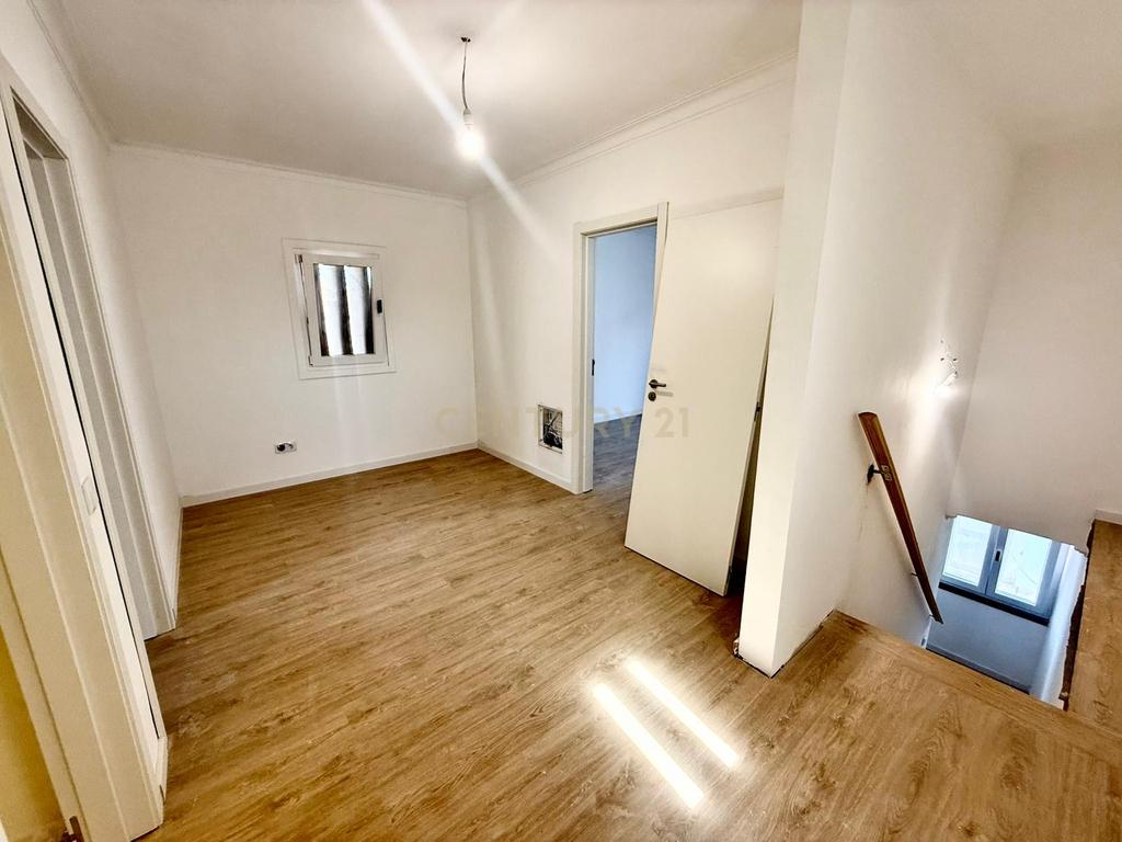 Apartamento totalmente remodelado na Vila de Oeiras - Image 9