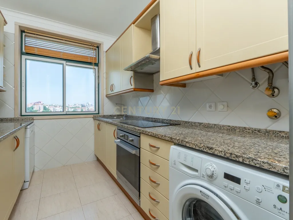 Apartamento T1 para Arrendamento em Rio de Mouro – Mobilado, Equipado e a 2 Minutos do Alegro Sintra - Image 15