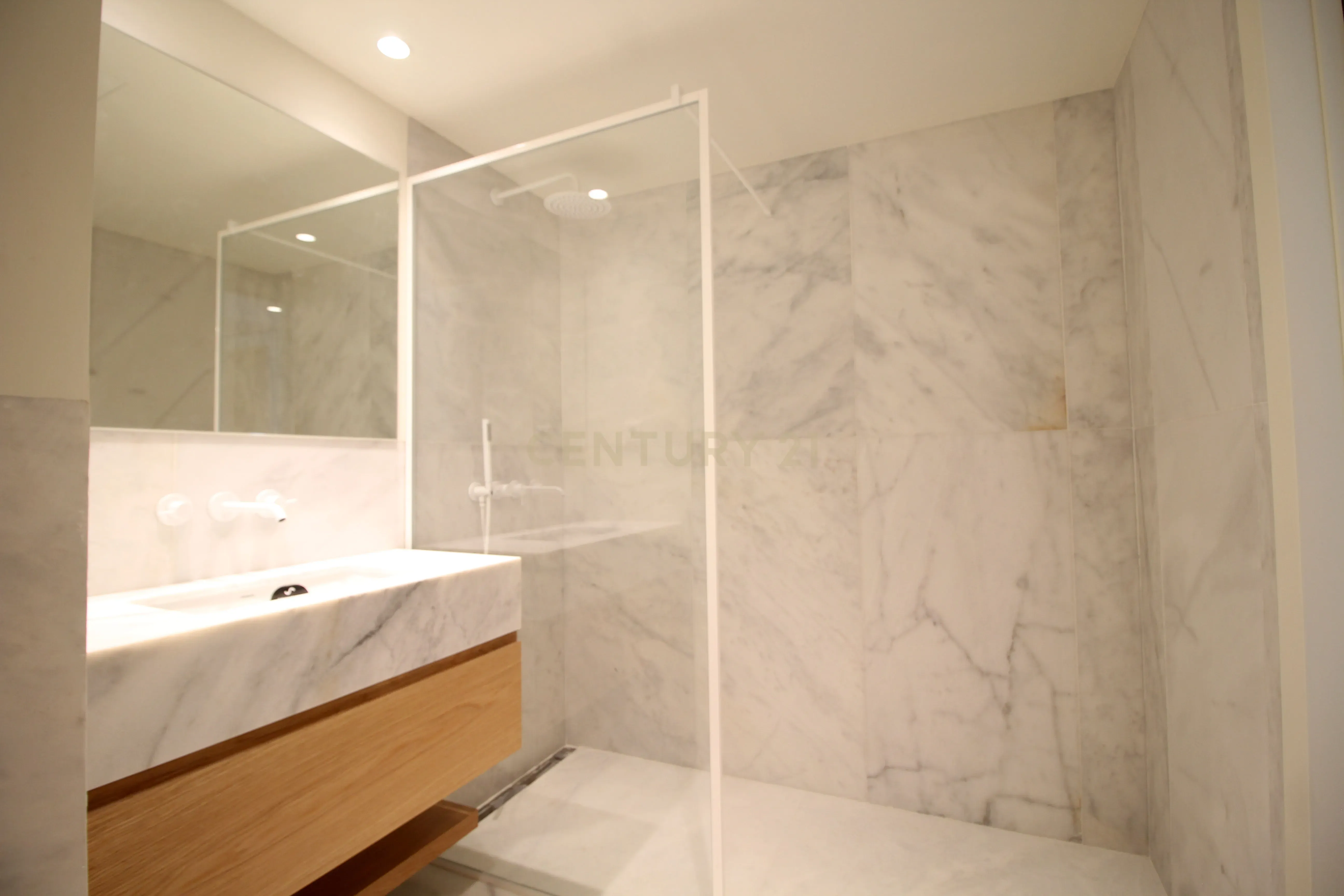 Fotografia 12 de Luxuoso apartamento T3 em Alcântara, Lisboa