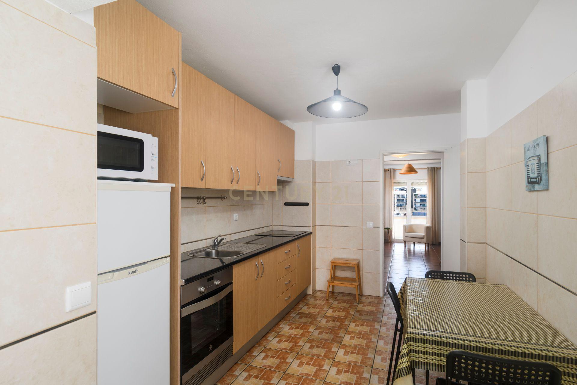Apartamento T3 para Arrendamento no Coração de Tavira - Image 5