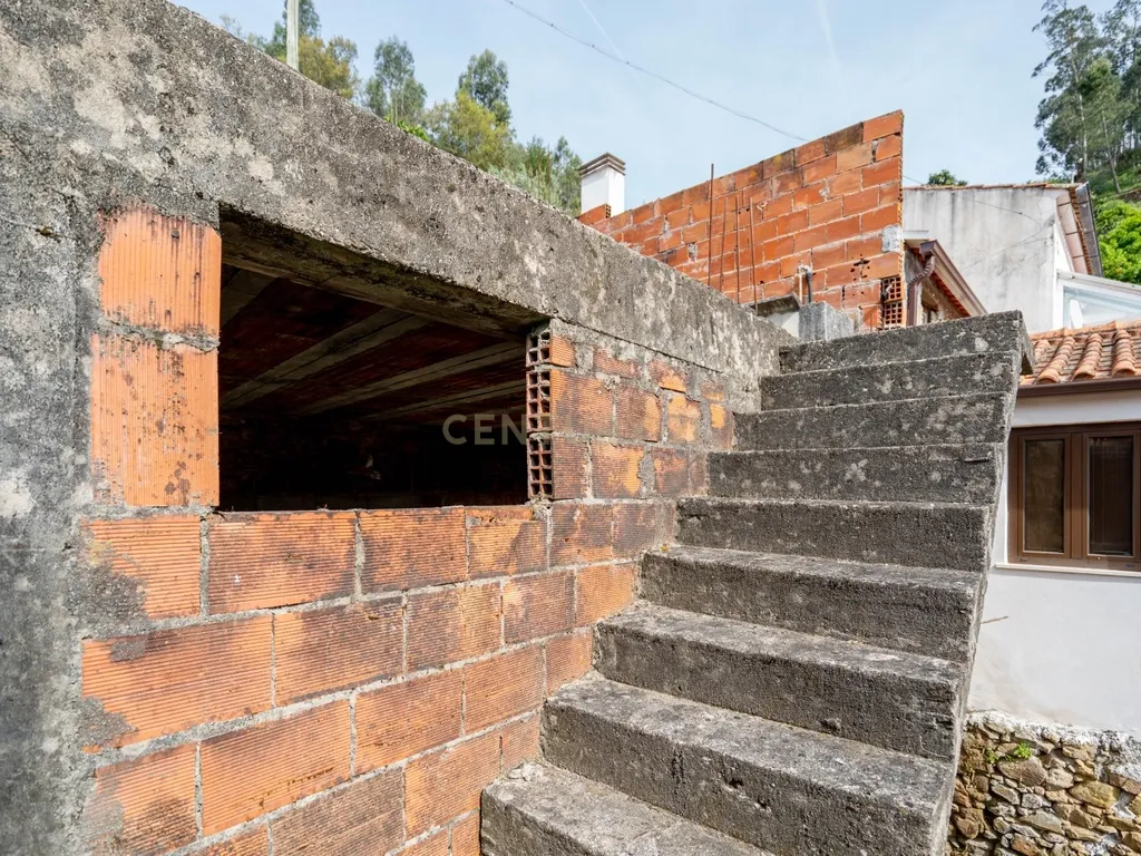 Moradia para reconstrução - Semide - Image 42