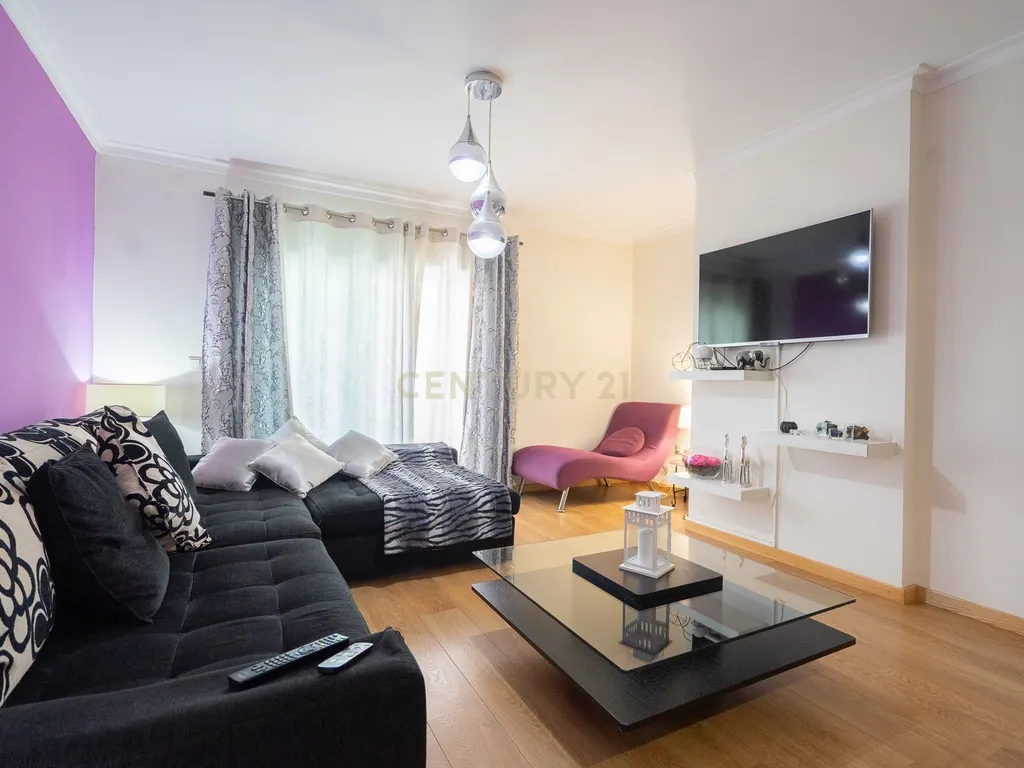 Apartamento T3 - Seminovo - C/ garagem - Image 19