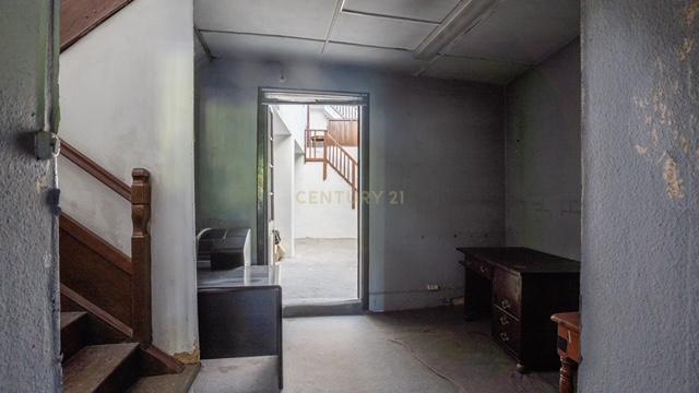 undefined - Image 15