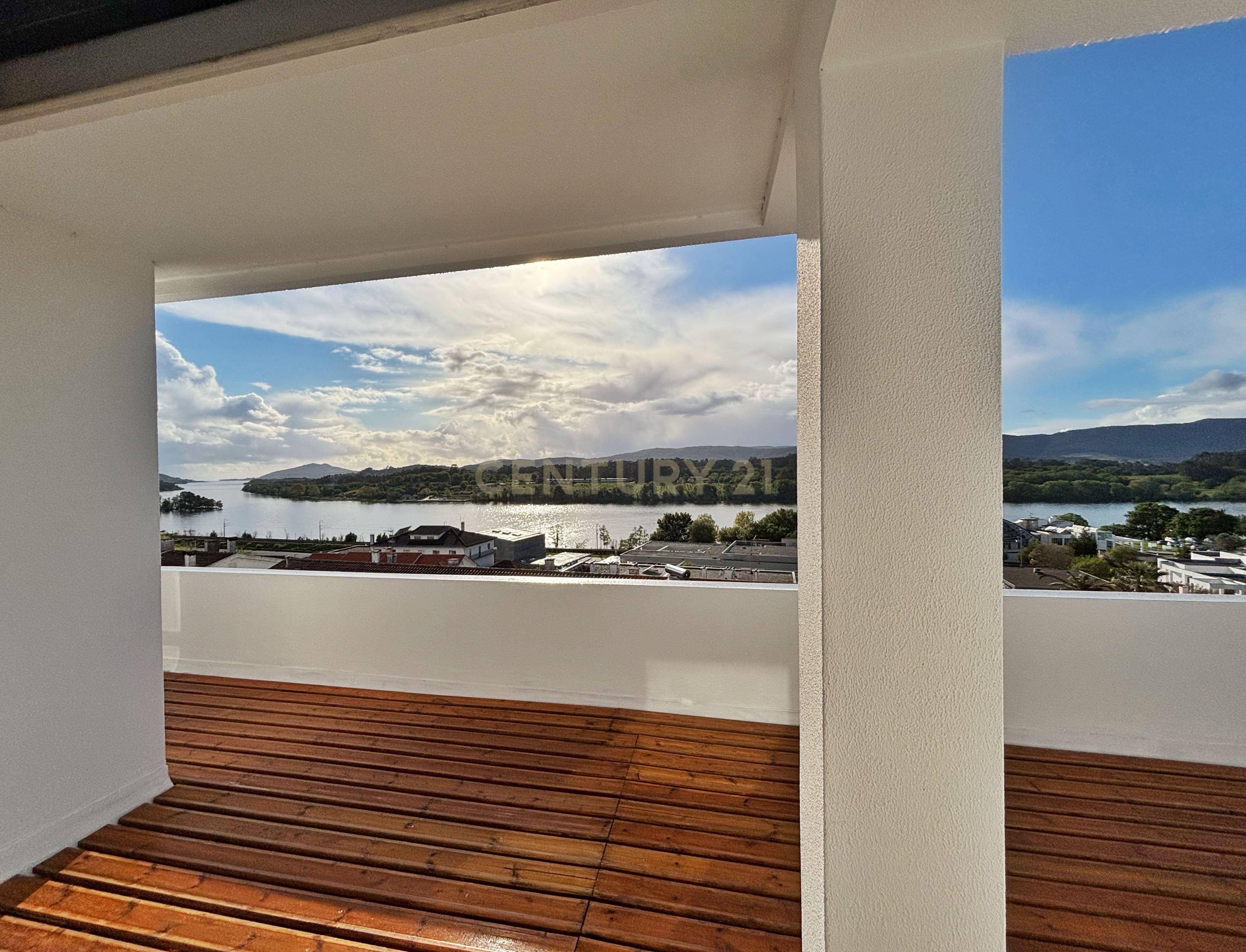 Penthouse T3 com amplo terraço vista Rio e Serra - Vila Nova de Cerveira - Image 28