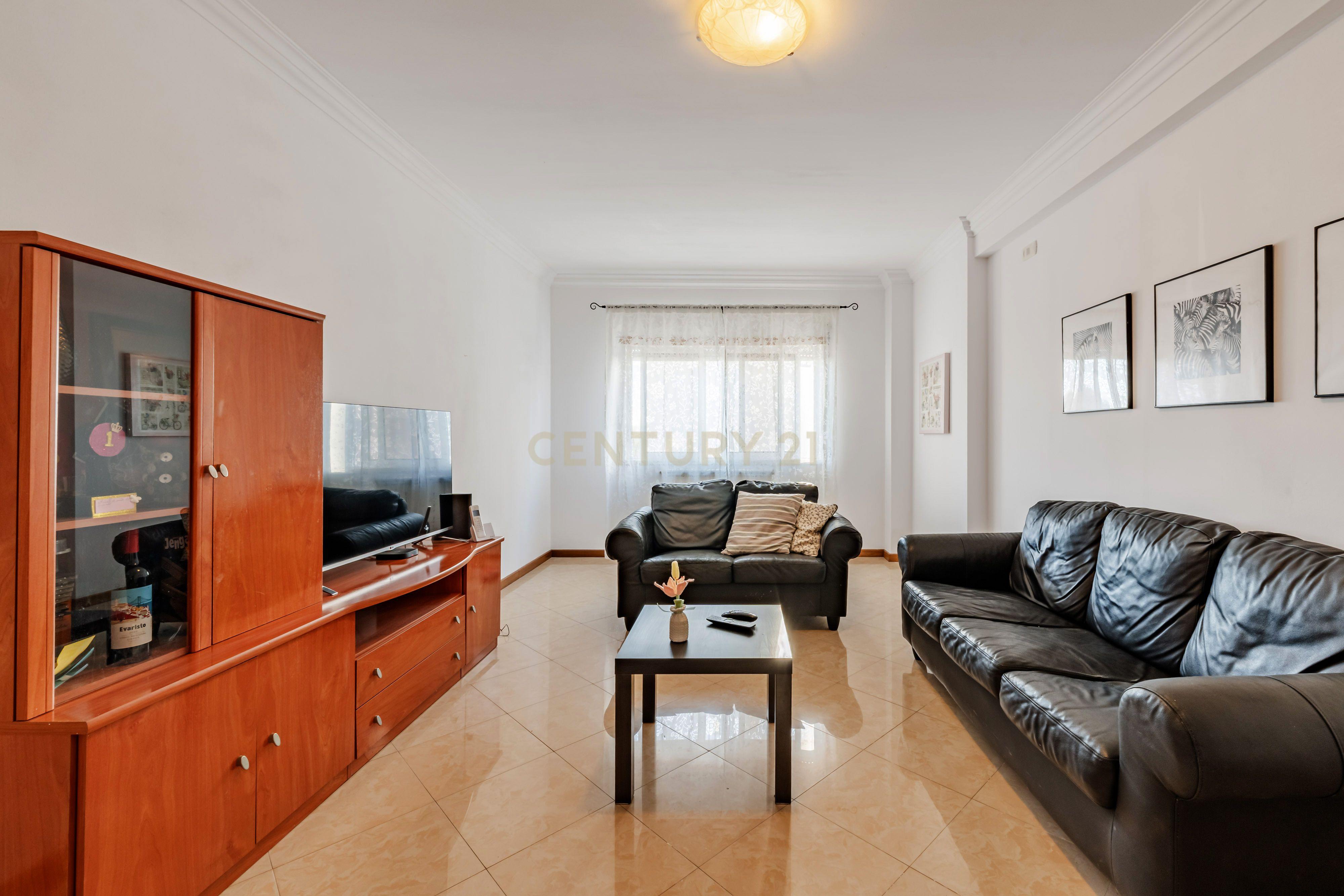 Fotografia 5 de Apartamento T3 em Santa Marta do Pinhal, Corroios