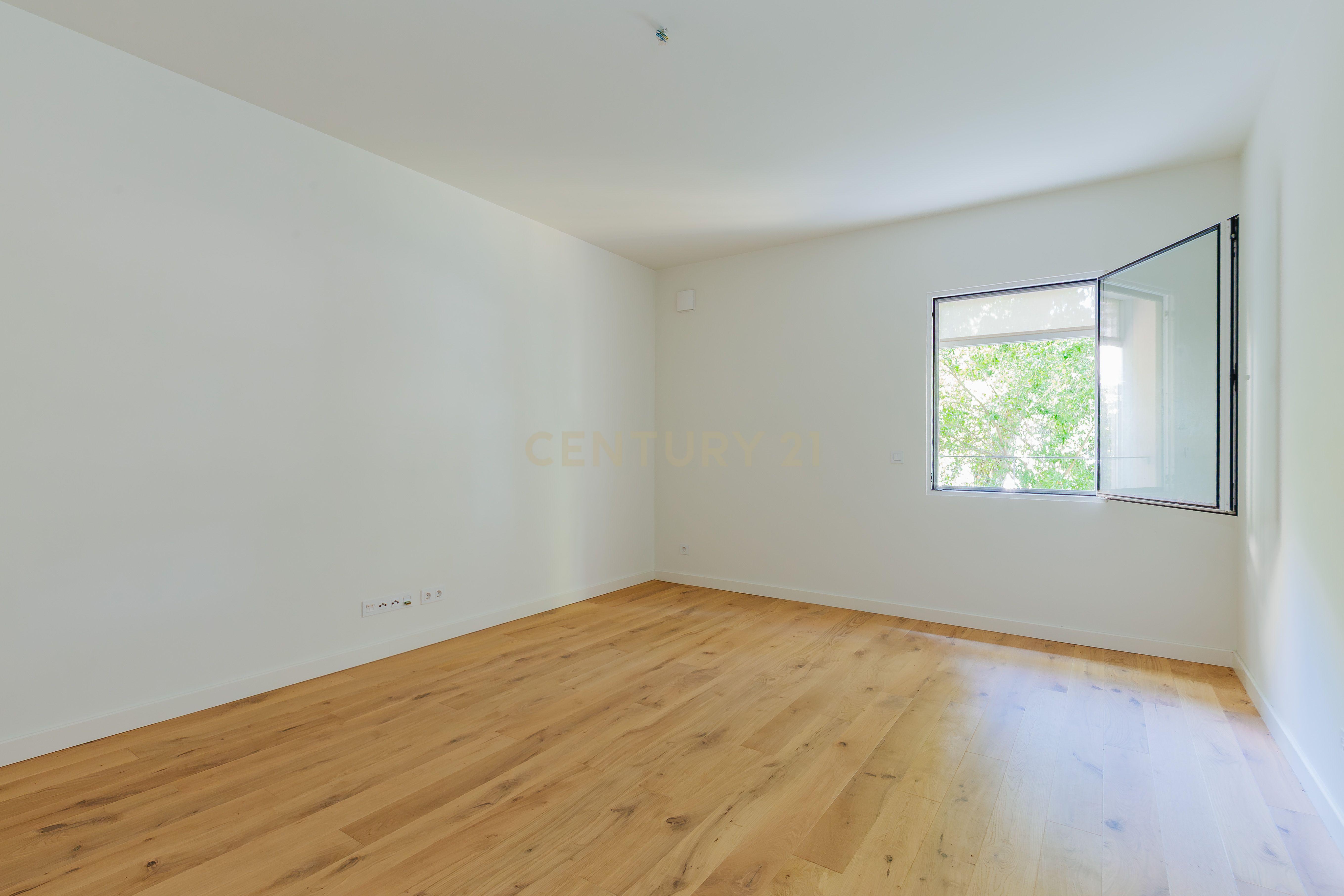 Fotografia 4 de Apartamento T2 Novo a estrear em Areeiro