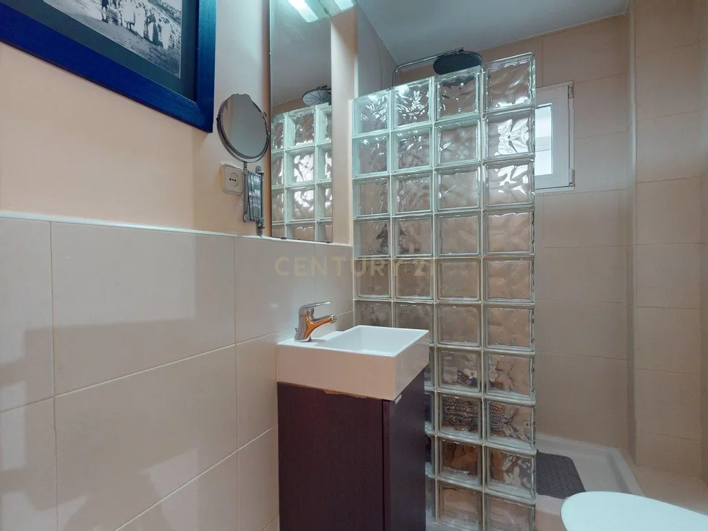 Apartamento Renovado em Alcalá de Henares, Madrid - Image 21