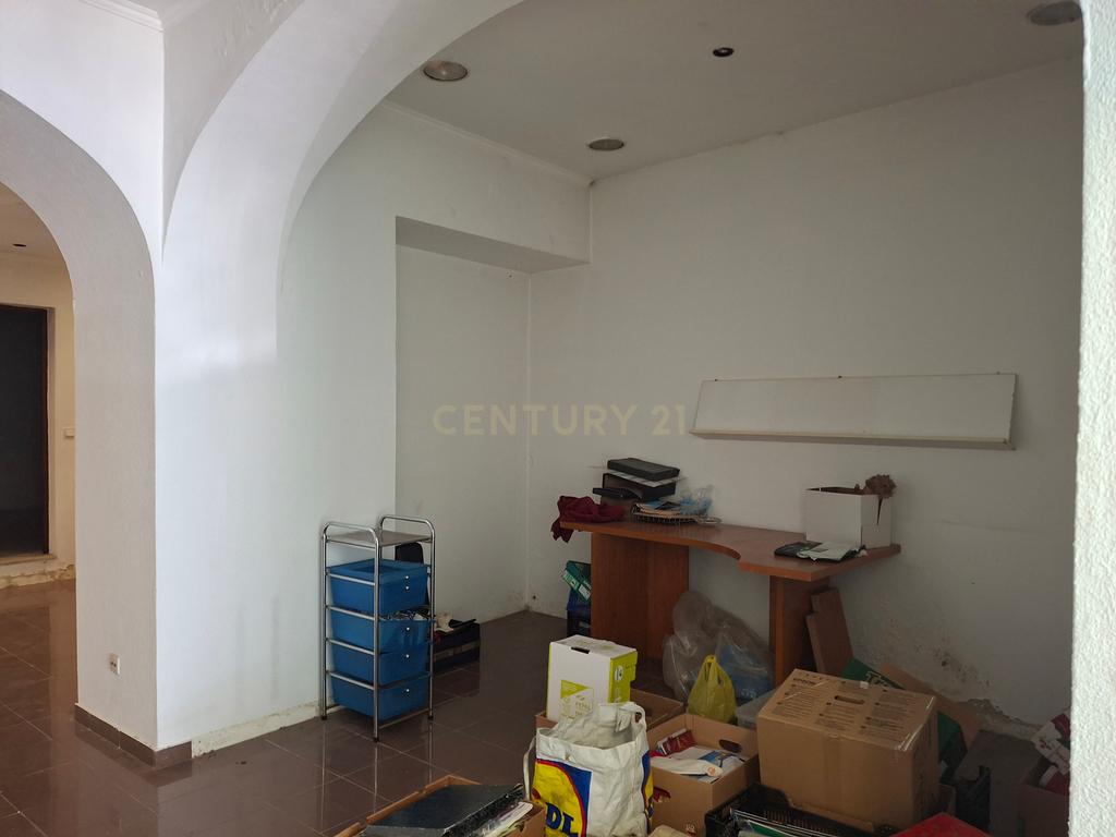 Prédio no Montijo com apartamento 1º piso e loja R/c - Image 10