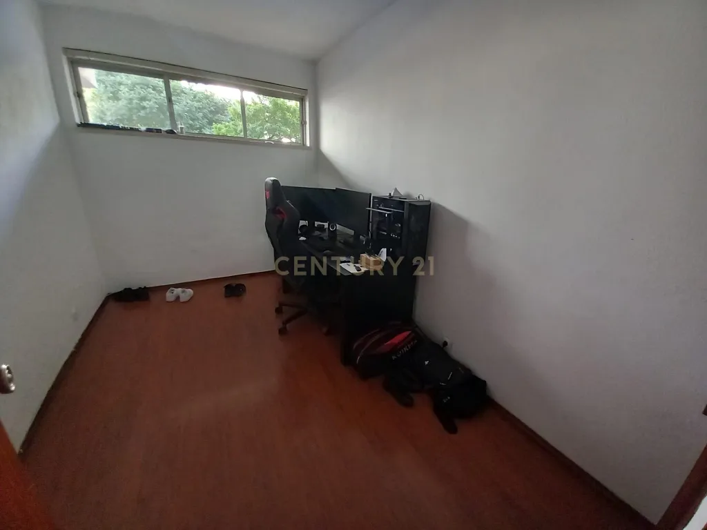 Apartamento T2 Centro de Castelo Branco - Image 10