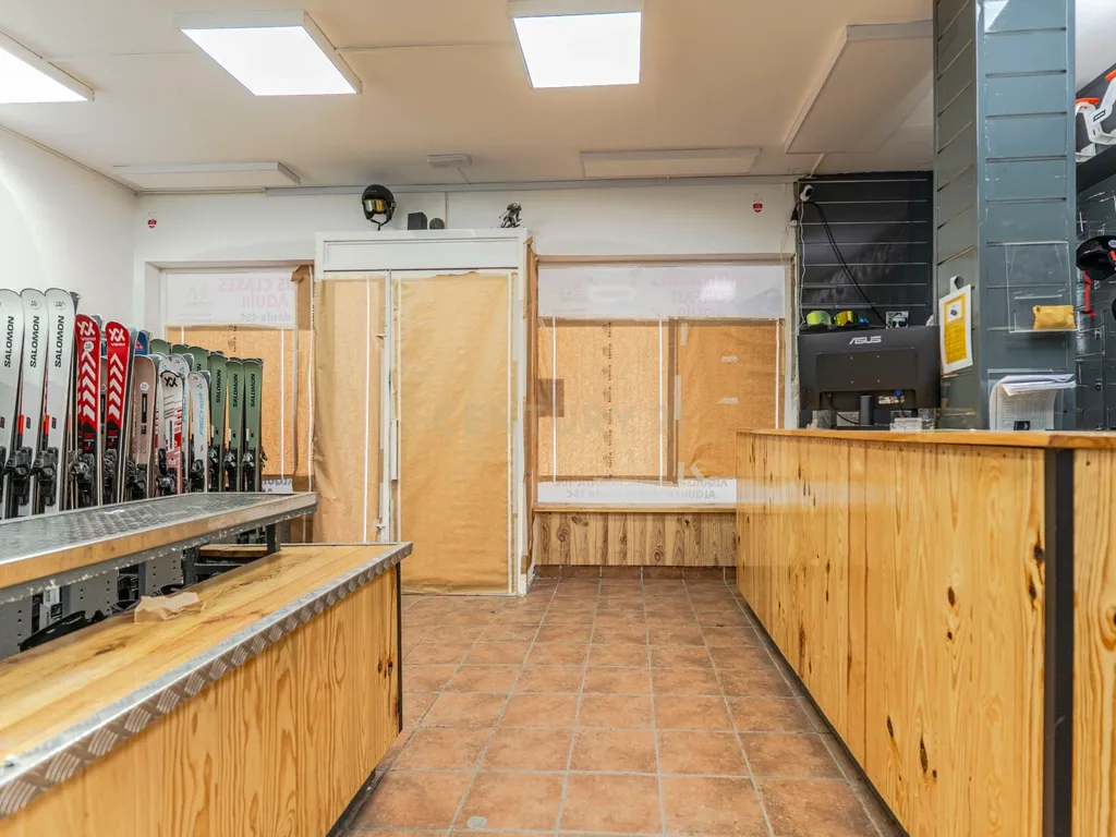 Loja Comercial em Monachil, Granada - Oportunidade Única - Image 39