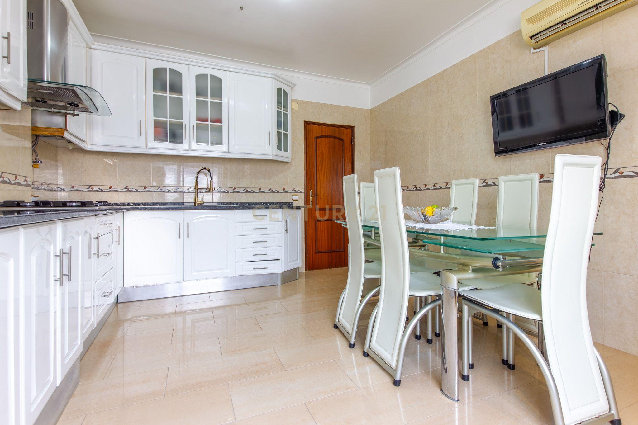 Fotografia 6 de Apartamento T3 em Azeitão, Setúbal - Oportunidade Única!