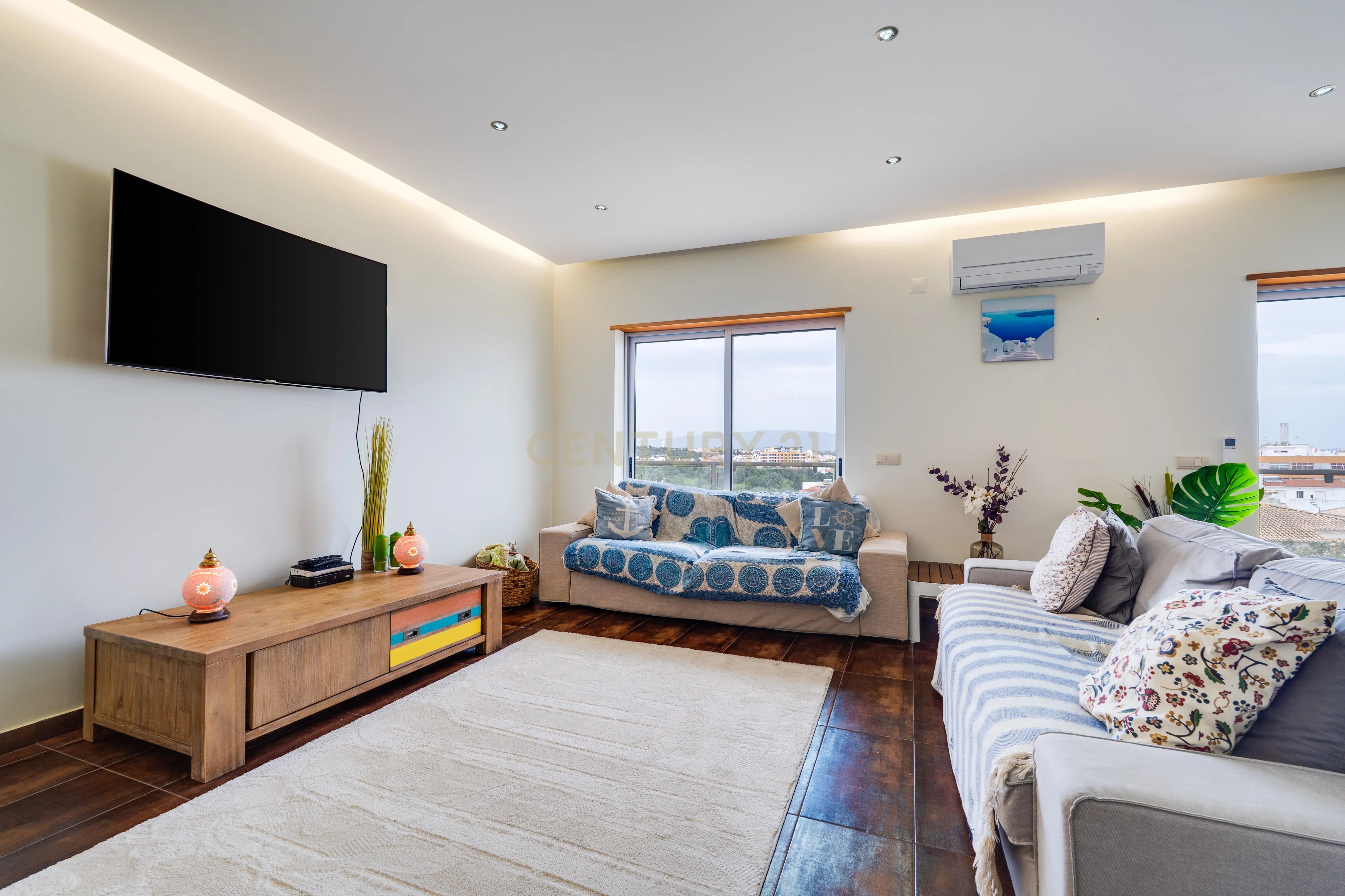 Fotografia 10 de Exclusivo Duplex T4 com terraço de 144m2, Box e estacionamento privativo  (Portimão)