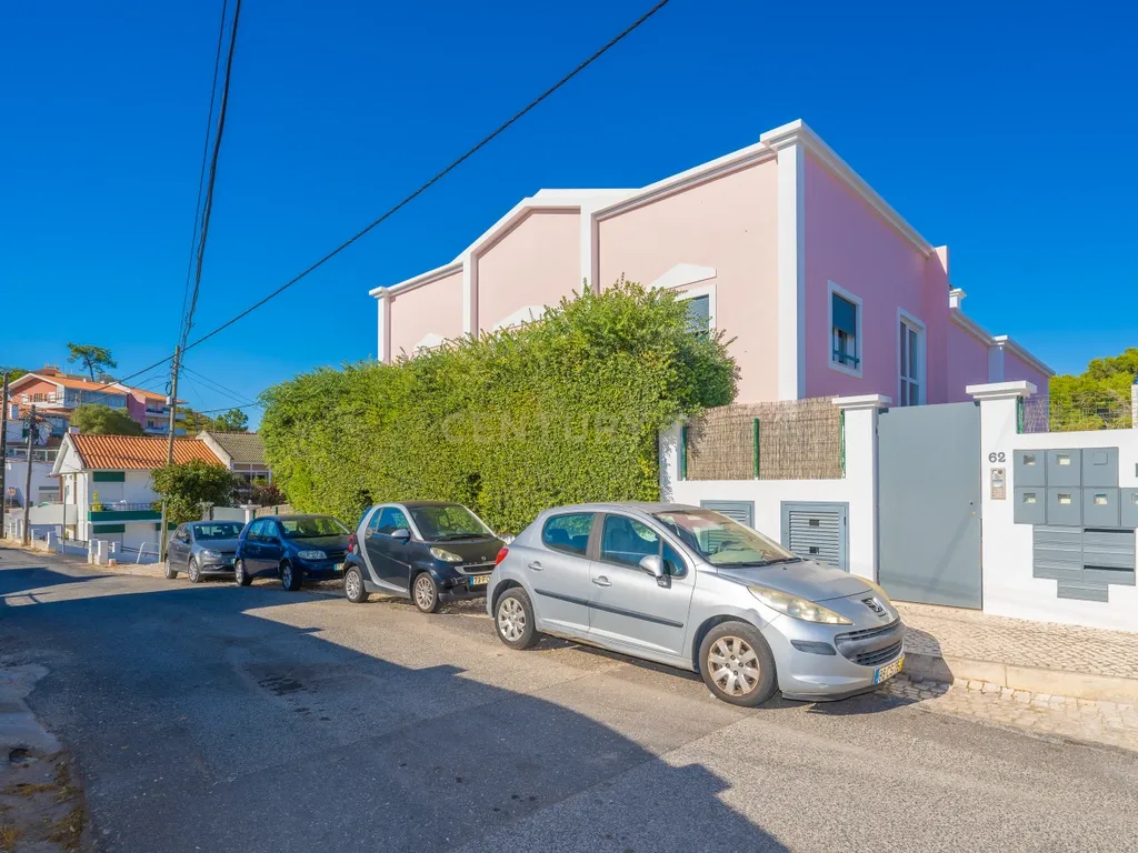 Excelente Apartamento T3 Duplex c/ Garagem, na Galiza, Estoril, Cascais - Image 3