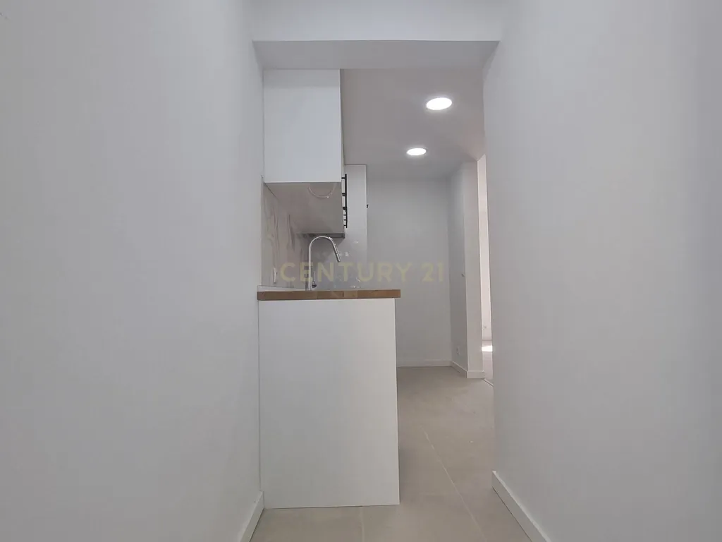 Apartamento Renovado T3 na Torre, Cascais - Image 6
