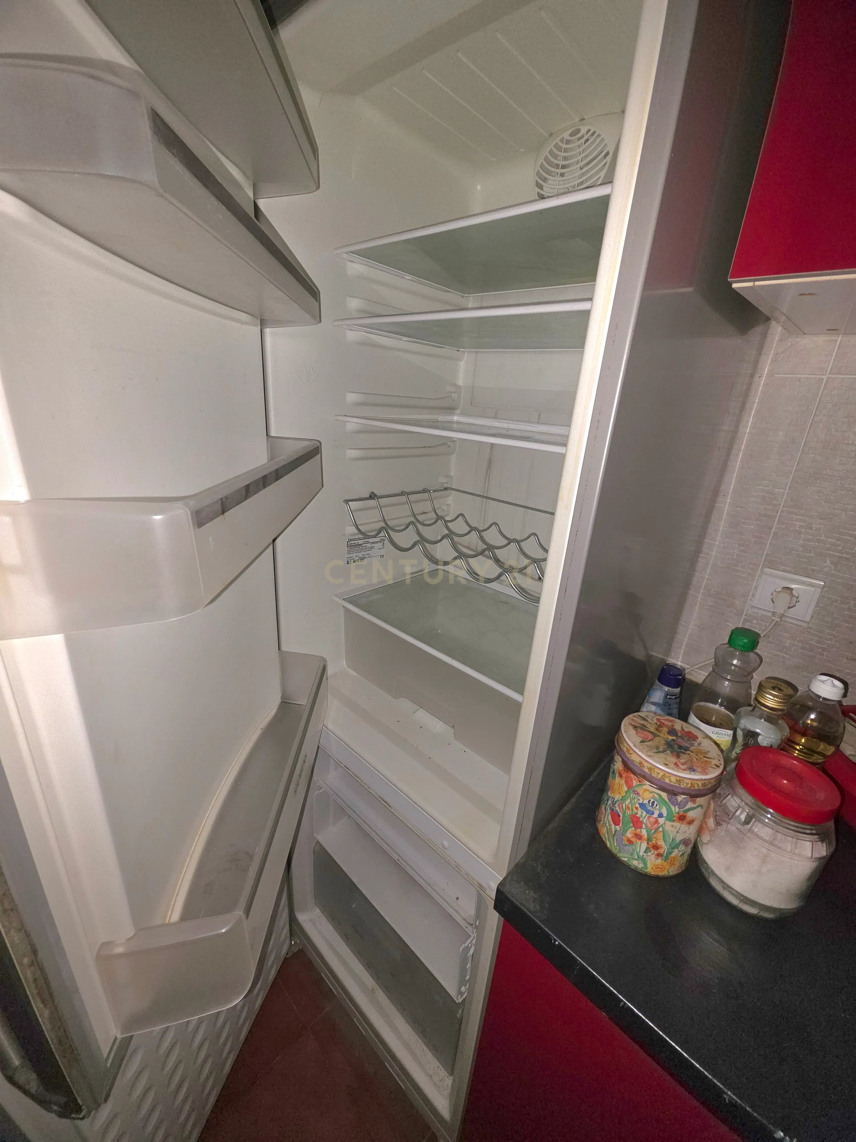 Fotografia 8 de Apartamento 2 Assoalhadas no Centro de Almada ao pé do Metro!