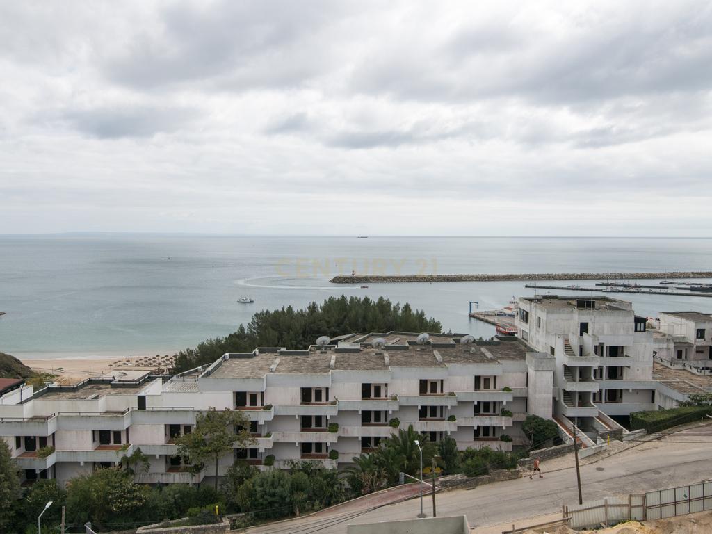 Condomínio Villas d’Ouro – Exclusividade e Conforto no Coração de Sesimbra - Image 6